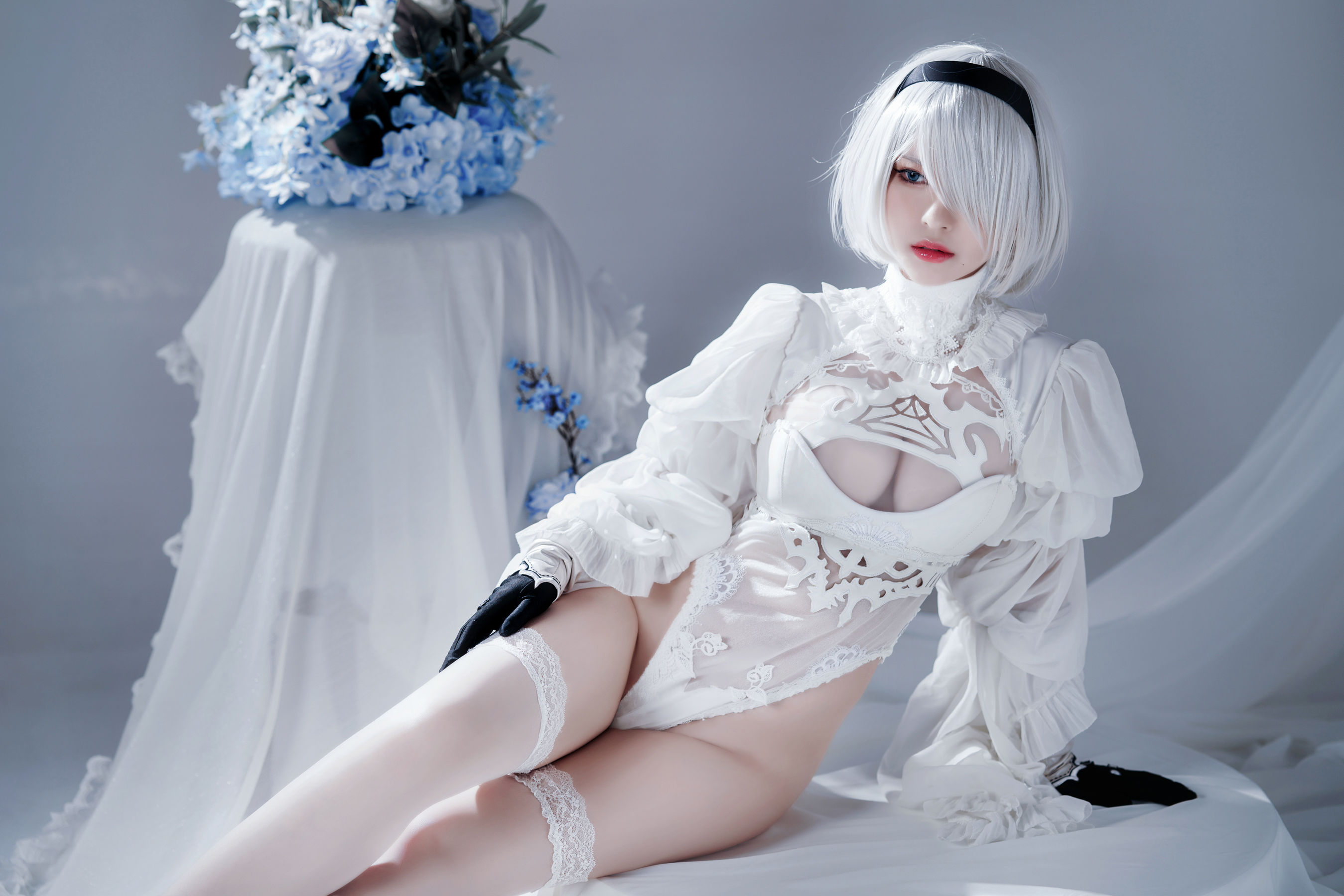半半子 – Automataヨルハ二号B型 白いドレス [51P]