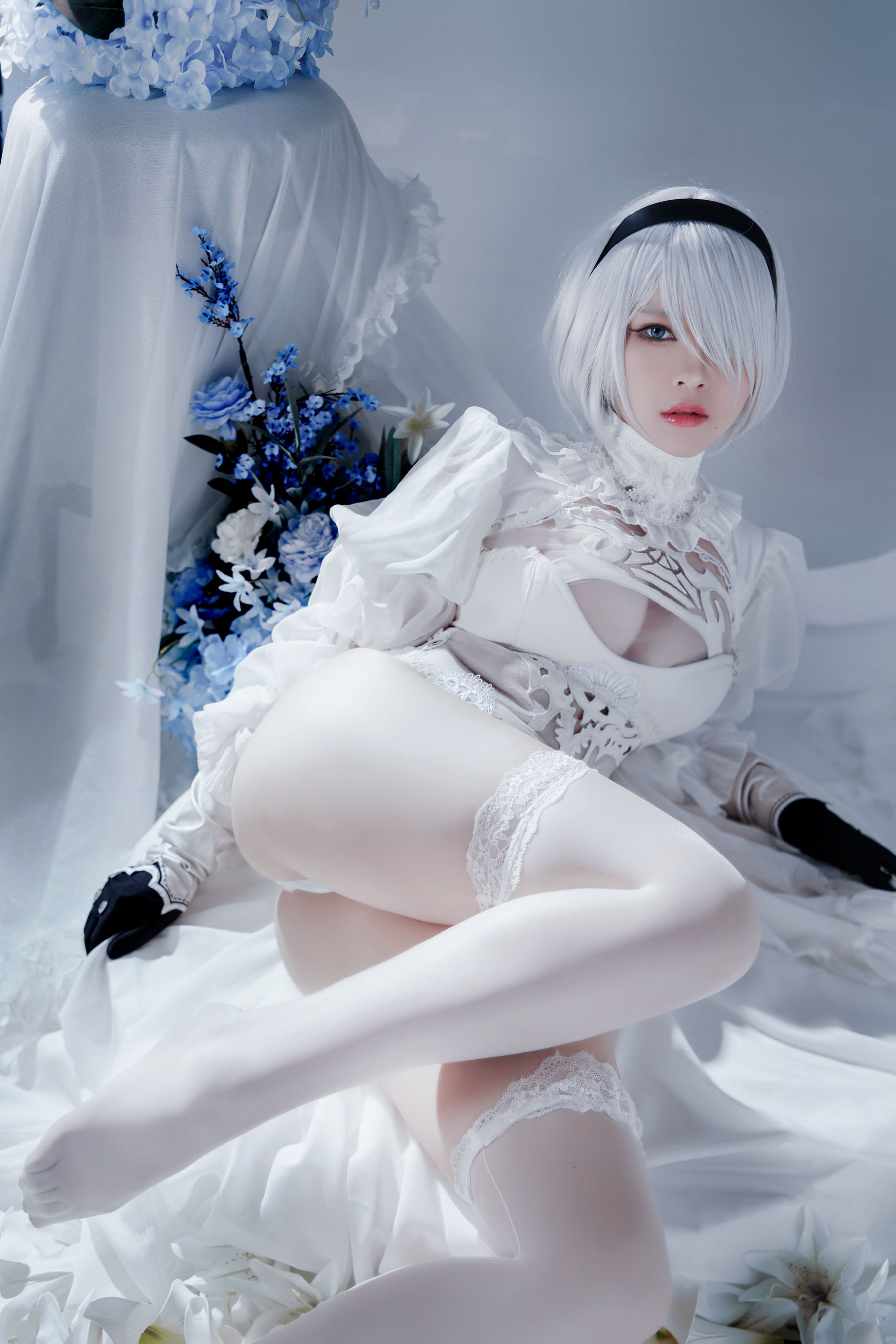 半半子 – Automataヨルハ二号B型 白いドレス [51P]