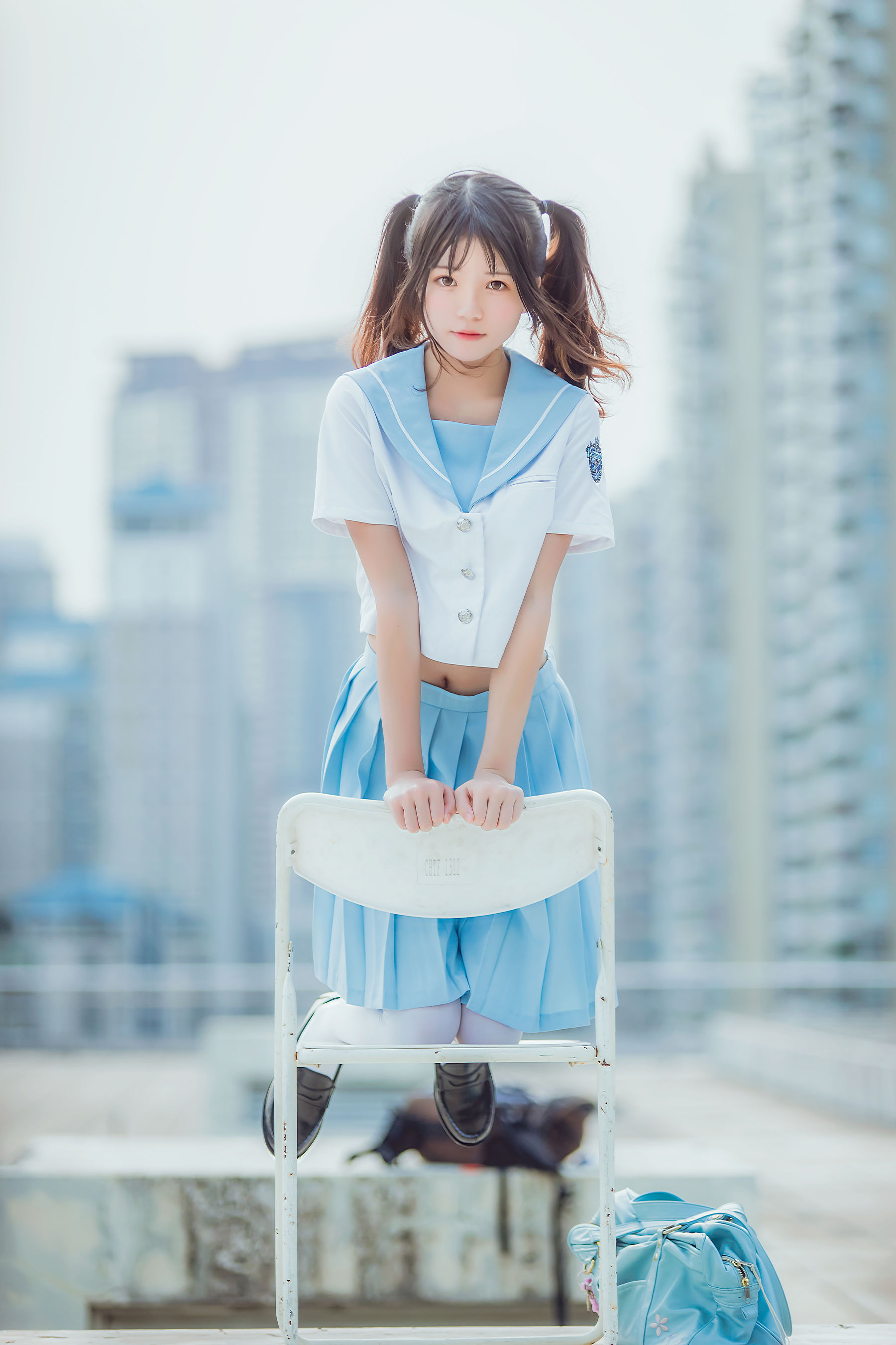 桜桃喵 – 少女之微风轻轻起 [19P]