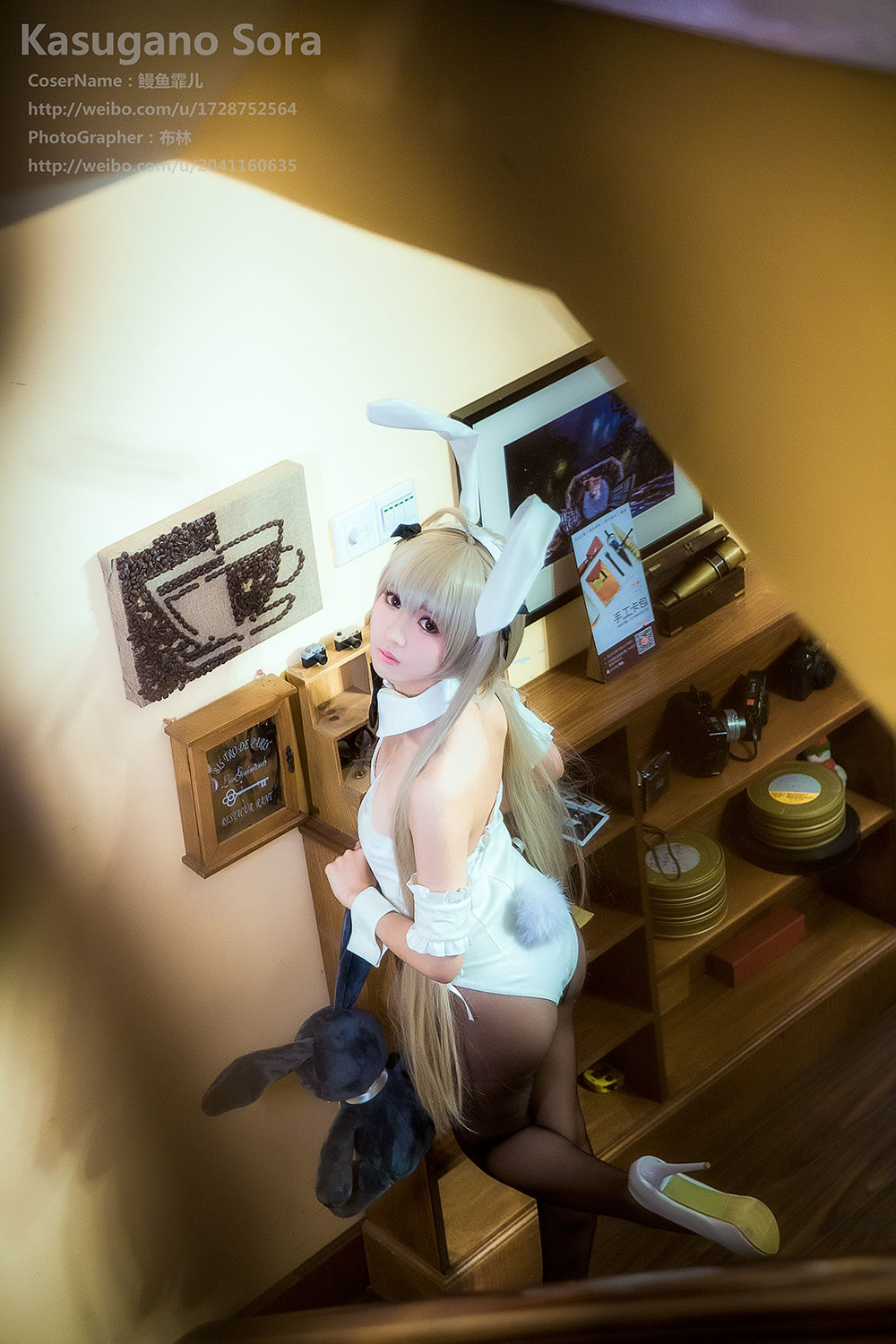 [萝莉COS] 鳗鱼霏儿 – 缘之空 穹妹 兔女郎 Cosplay [24P]