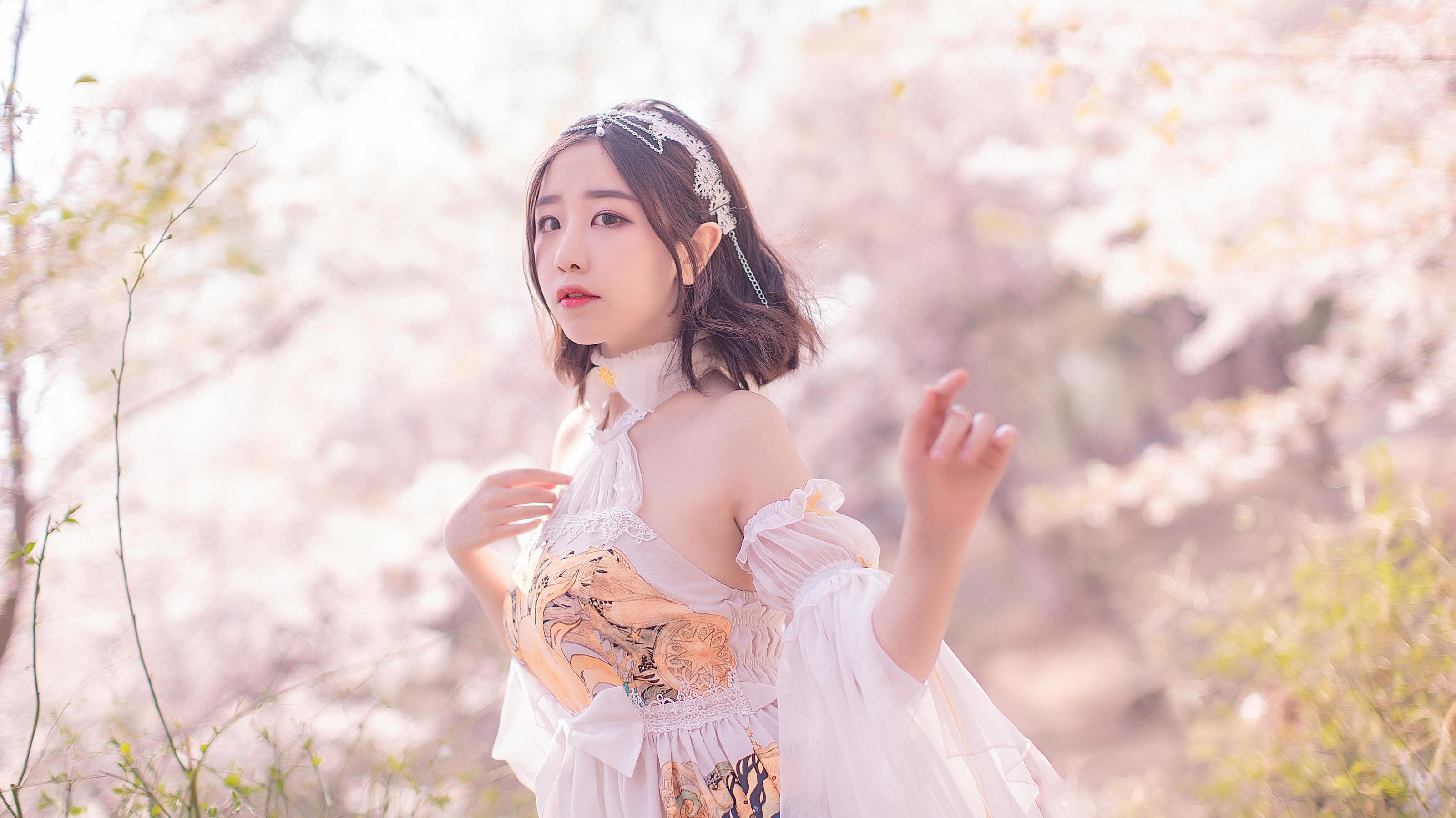 动漫博主穆零Mu0 – 花情 [19P]