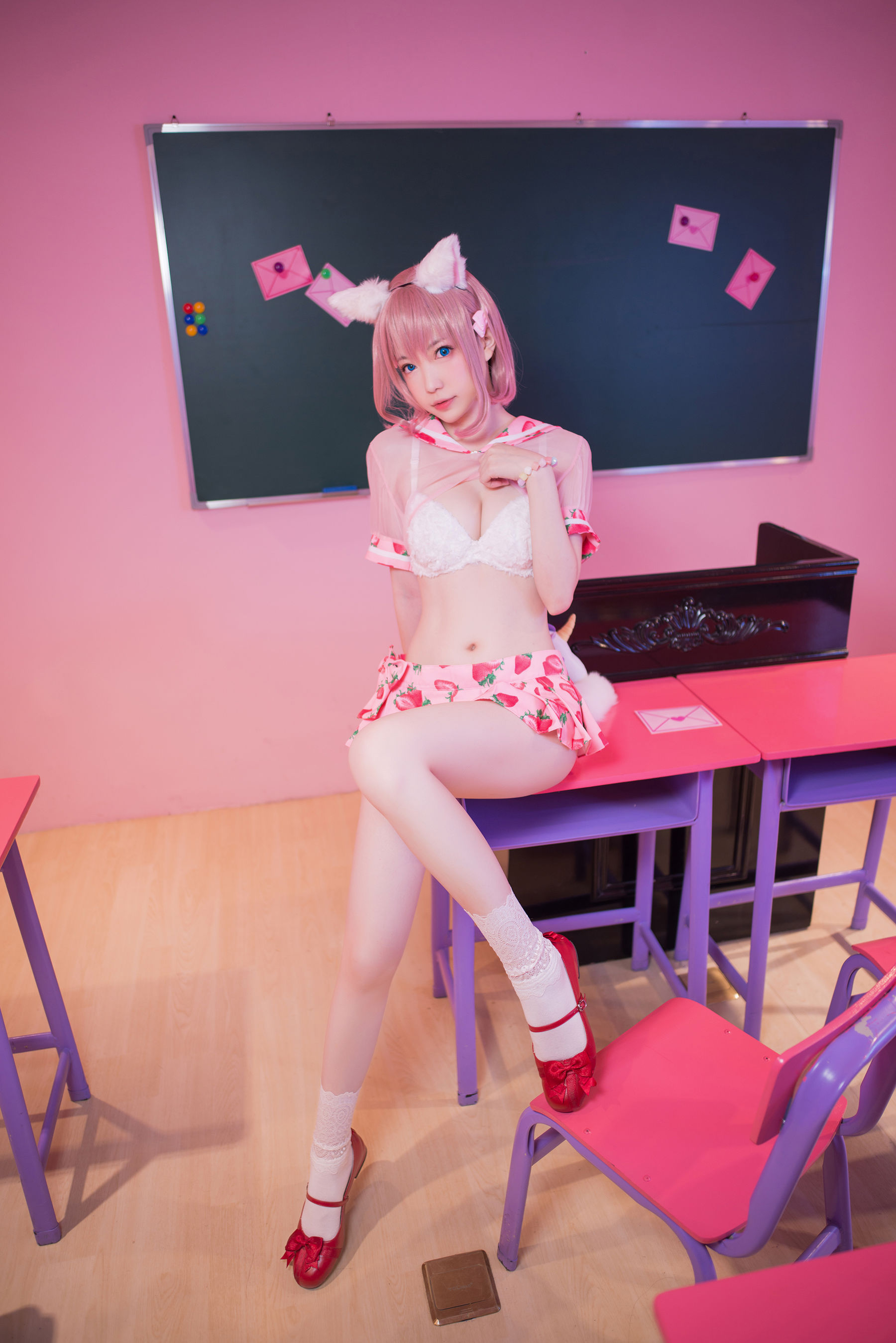 大胸萌妹妖少you1 – 草莓蛋糕猫 [11P]