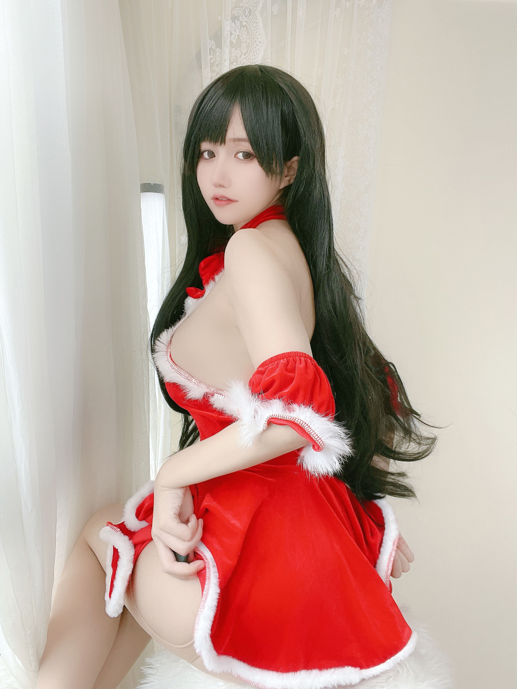 动漫博主小仓千代w – 红色圣诞礼物裙 [23P]