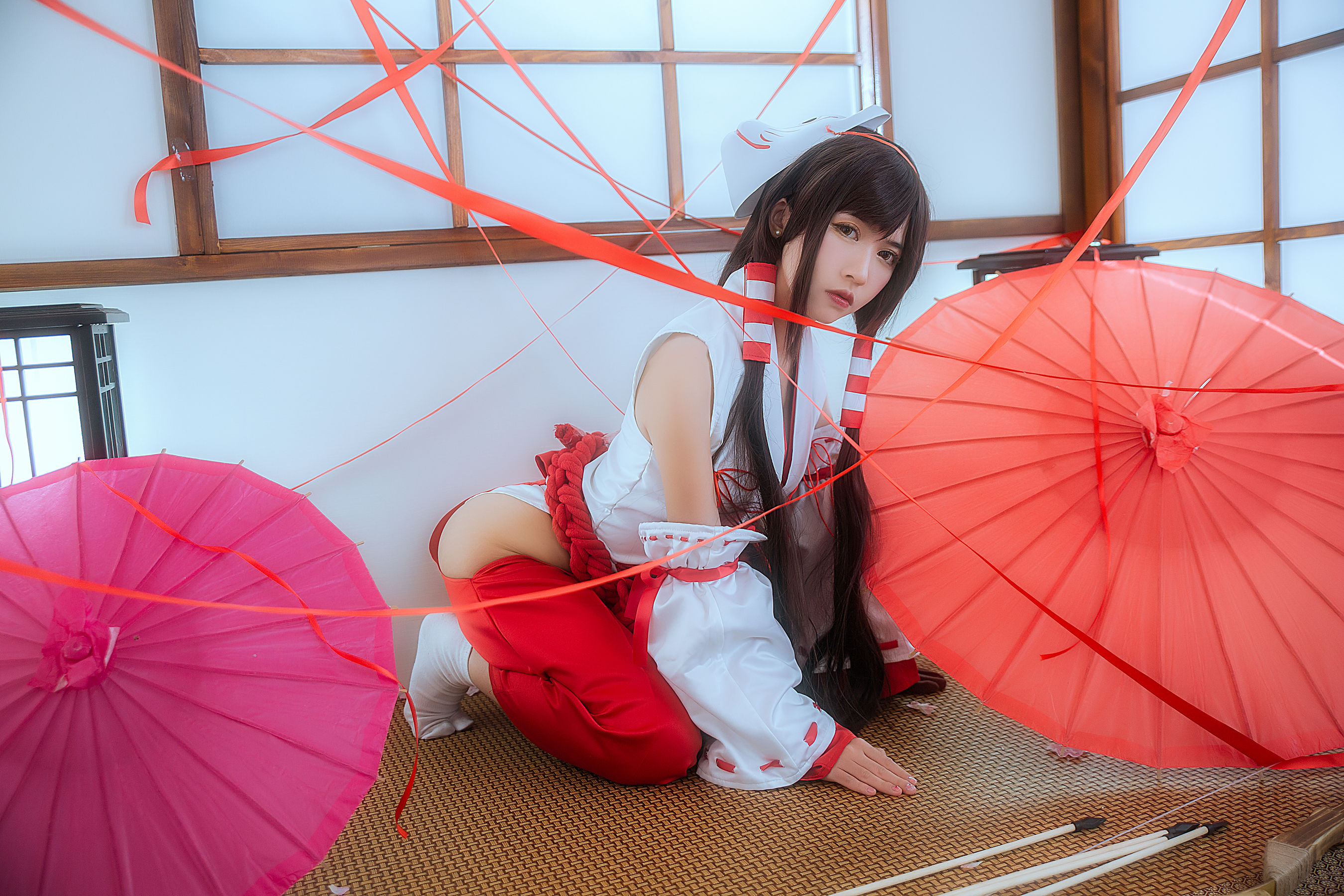 [萝莉COS] 鳗鱼霏儿 – 巫女 [19P]