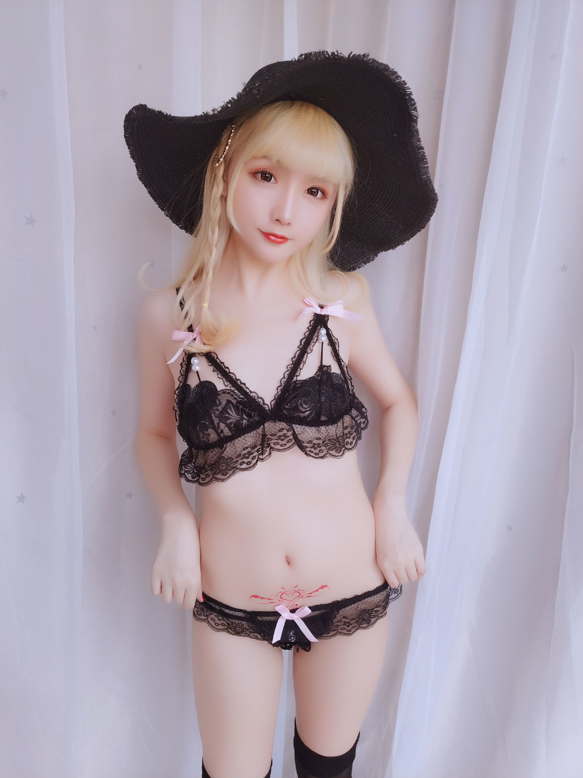 [萝莉COS] 星之迟迟 VOL.06 假日快乐包 [62P]