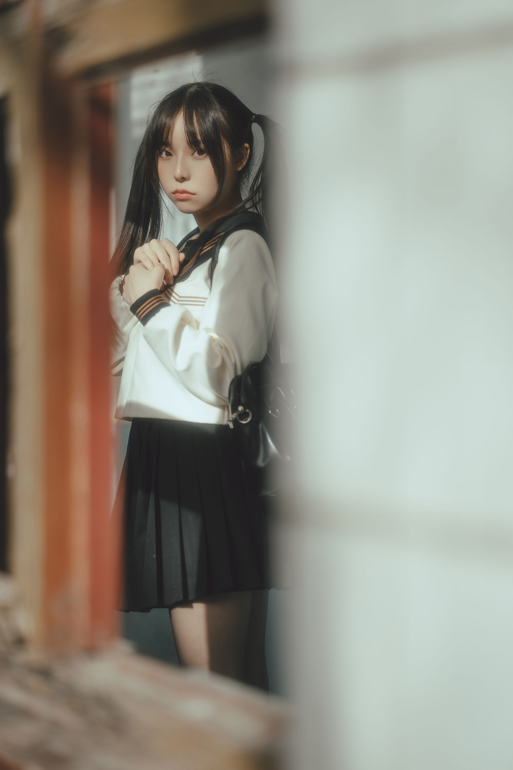六味帝皇酱 – 废墟JK [44P]