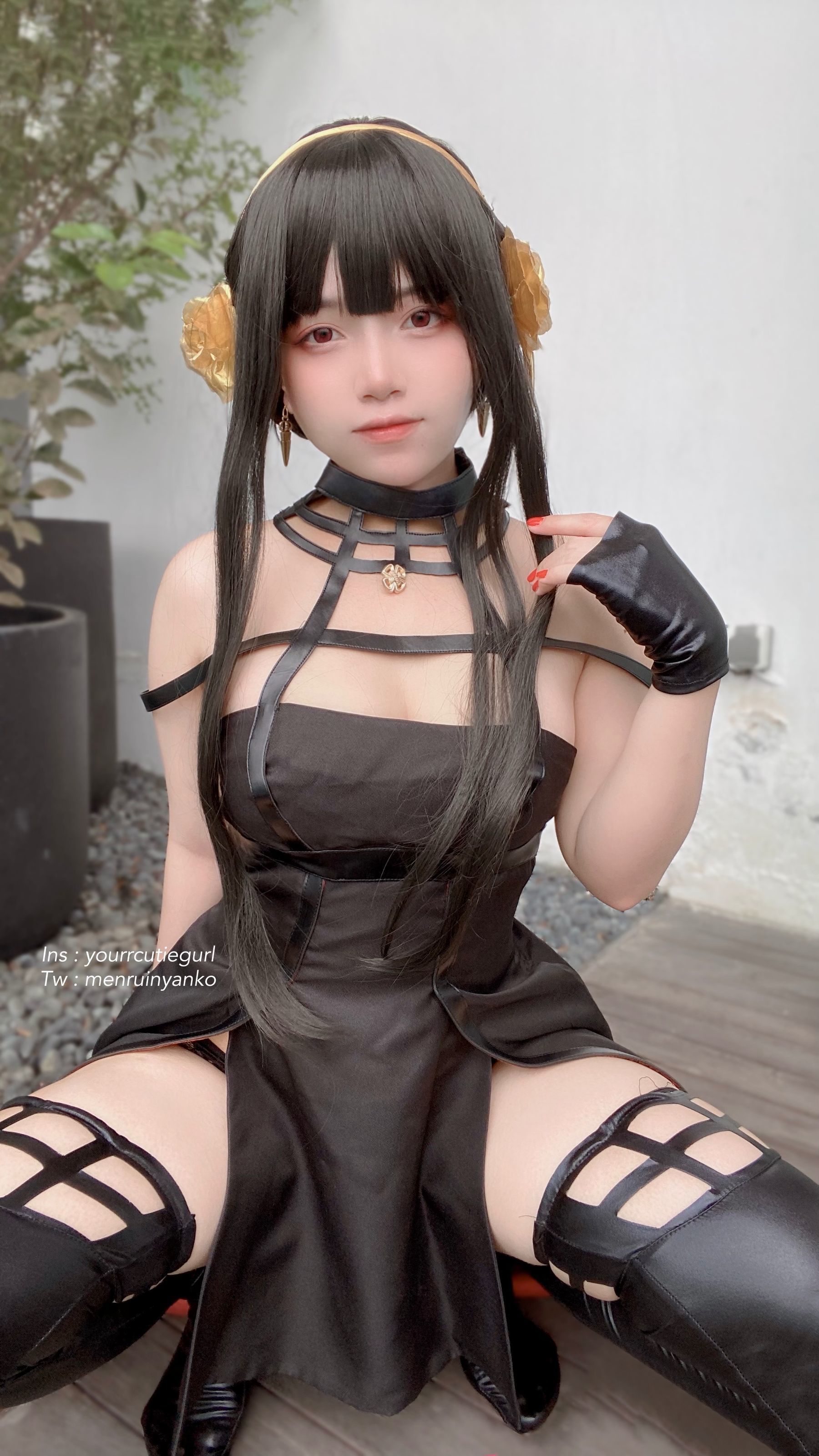 Angel Chan – Yor [52P]