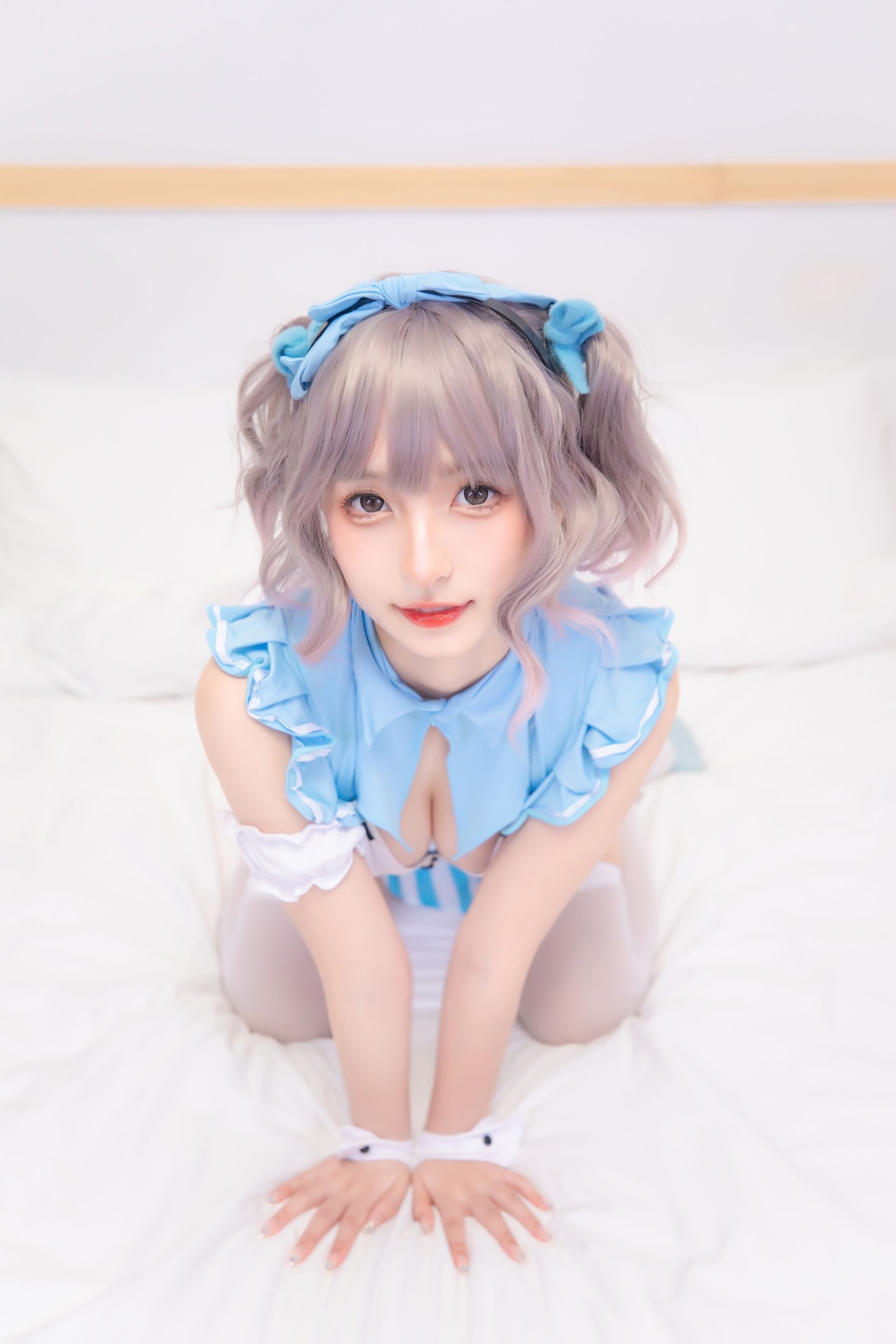 神楽坂真冬 蓝调女仆 [75P]