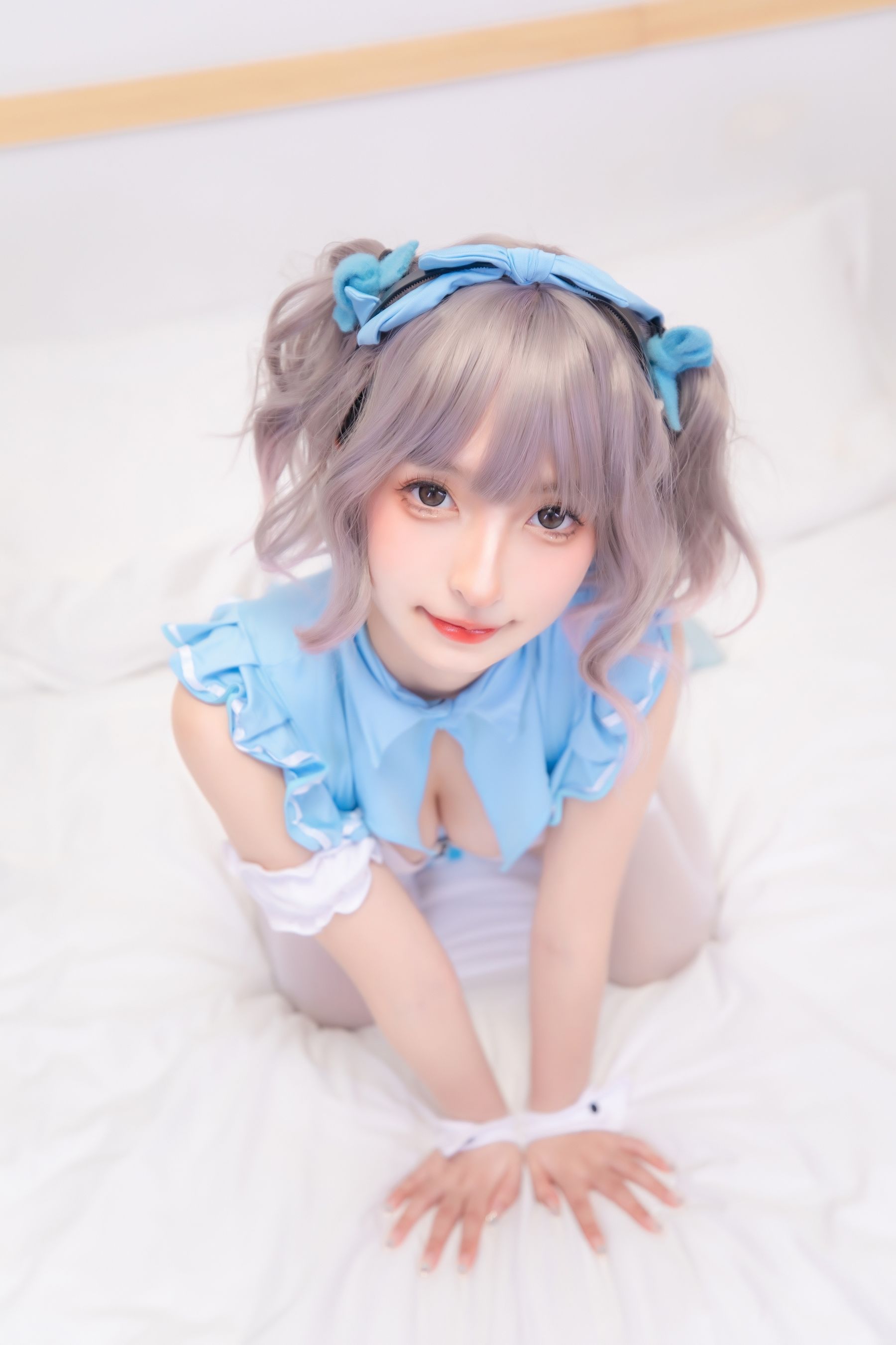神楽坂真冬 蓝调女仆 [75P]