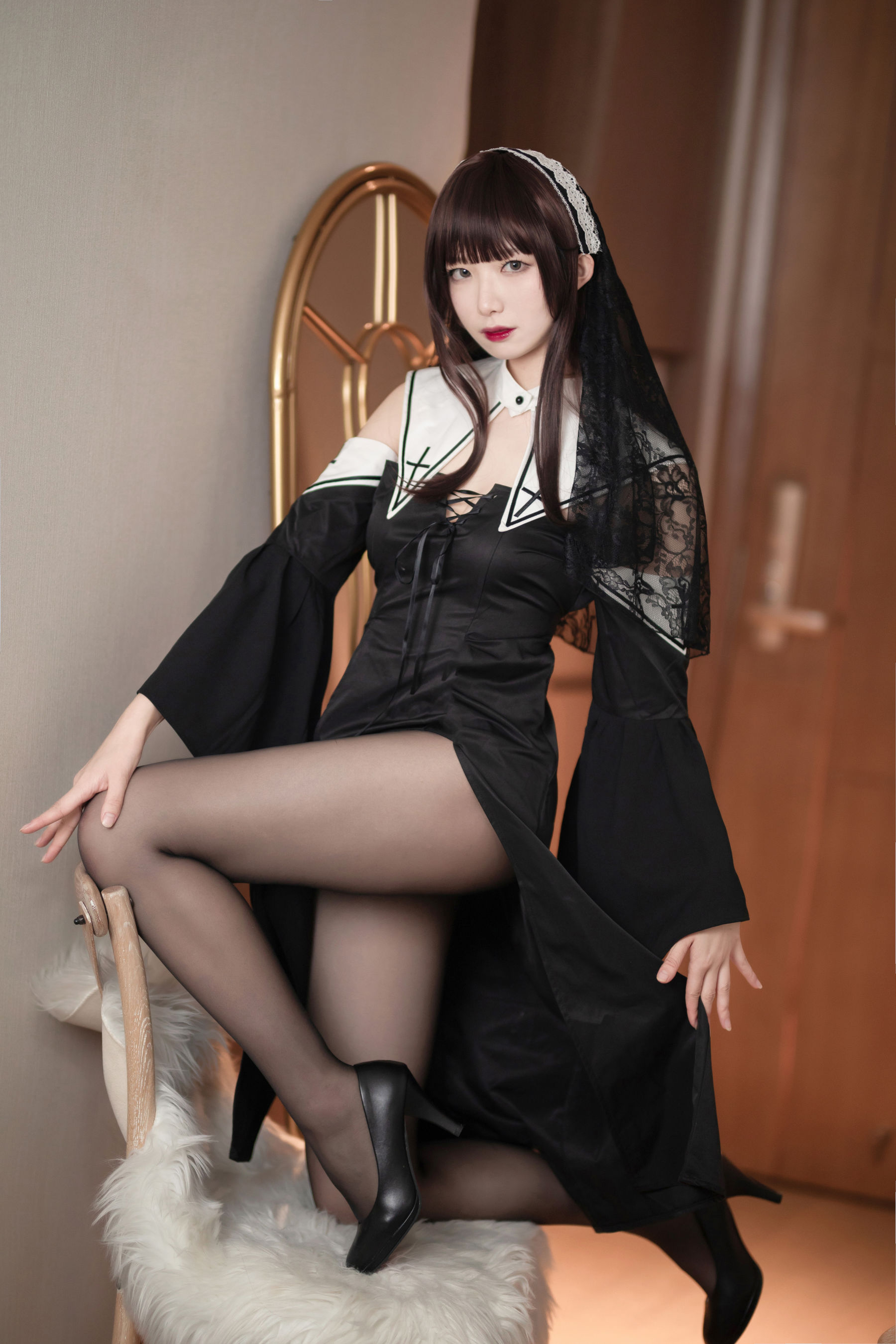 动漫博主封疆疆v – 黑色修女 [40P]