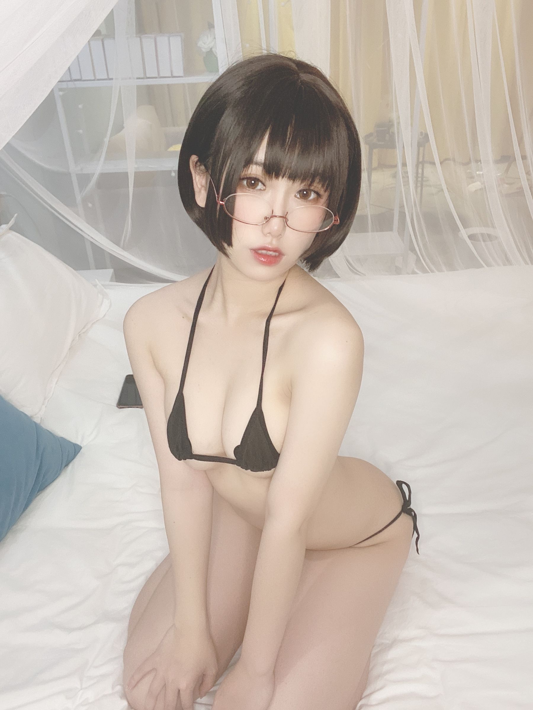 芋圆侑子SJ_ – 比基尼自拍 [10P]