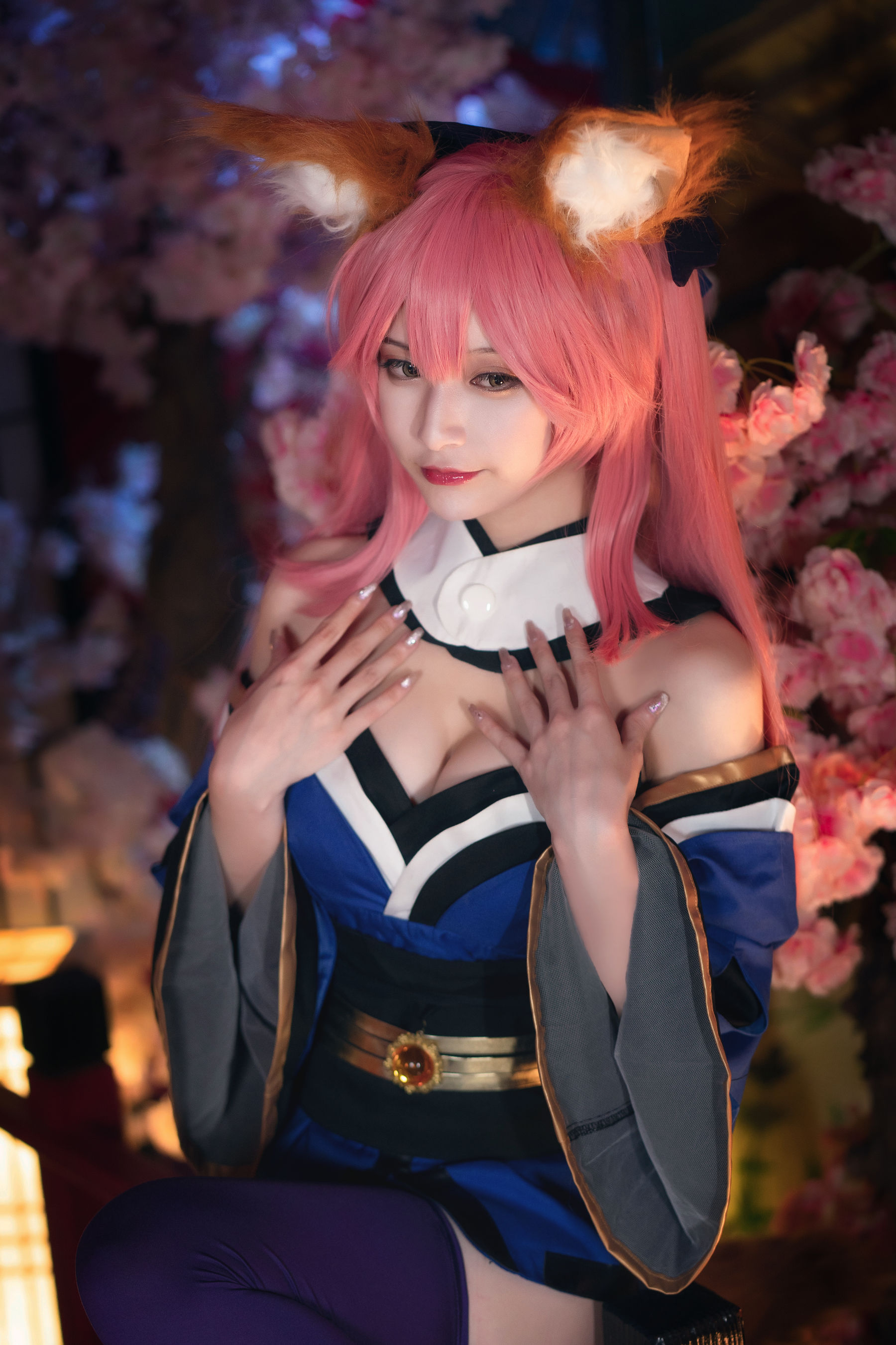 [Cosplay写真] 动漫博主铁板烧鬼舞w – 玉藻前 原皮 [32P]