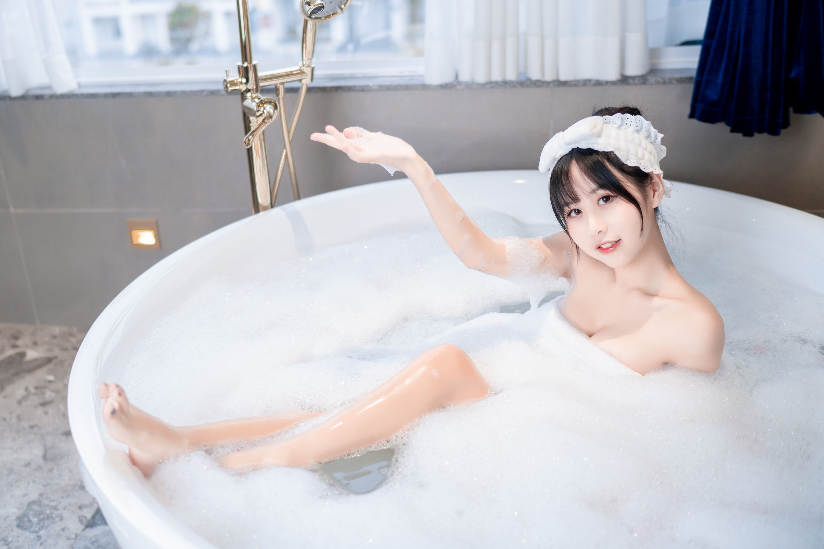 阳光美少女萌芽儿o0 – 浴巾 [27P]