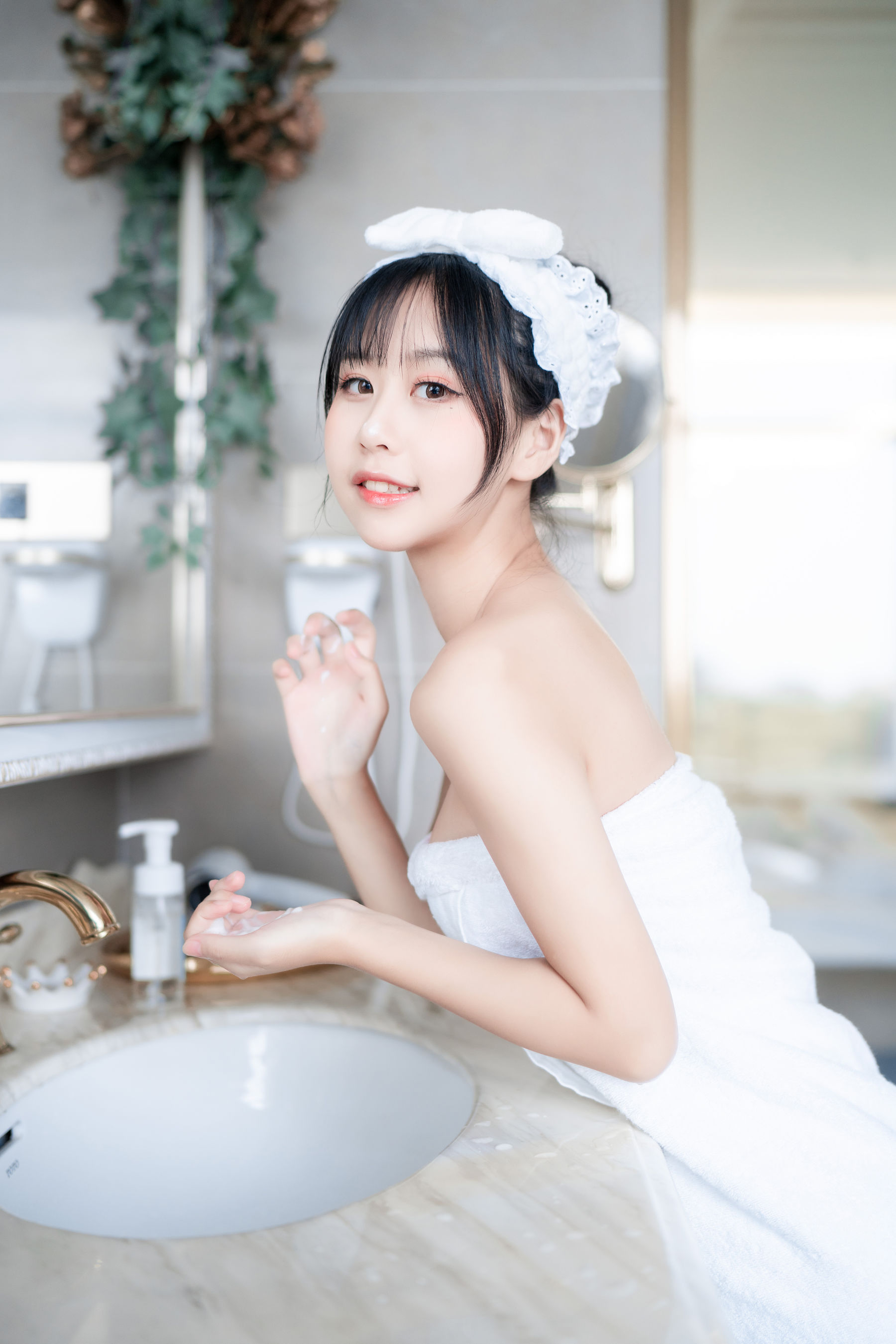 阳光美少女萌芽儿o0 – 浴巾 [27P]