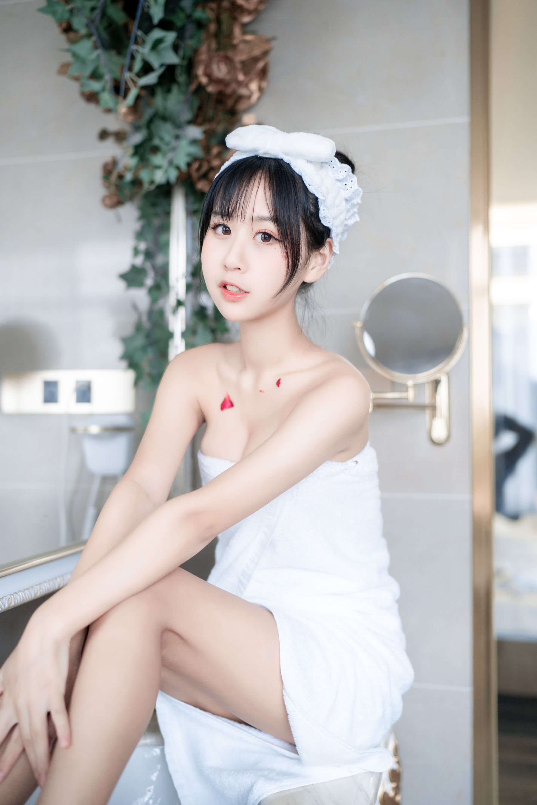 阳光美少女萌芽儿o0 – 浴巾 [27P]