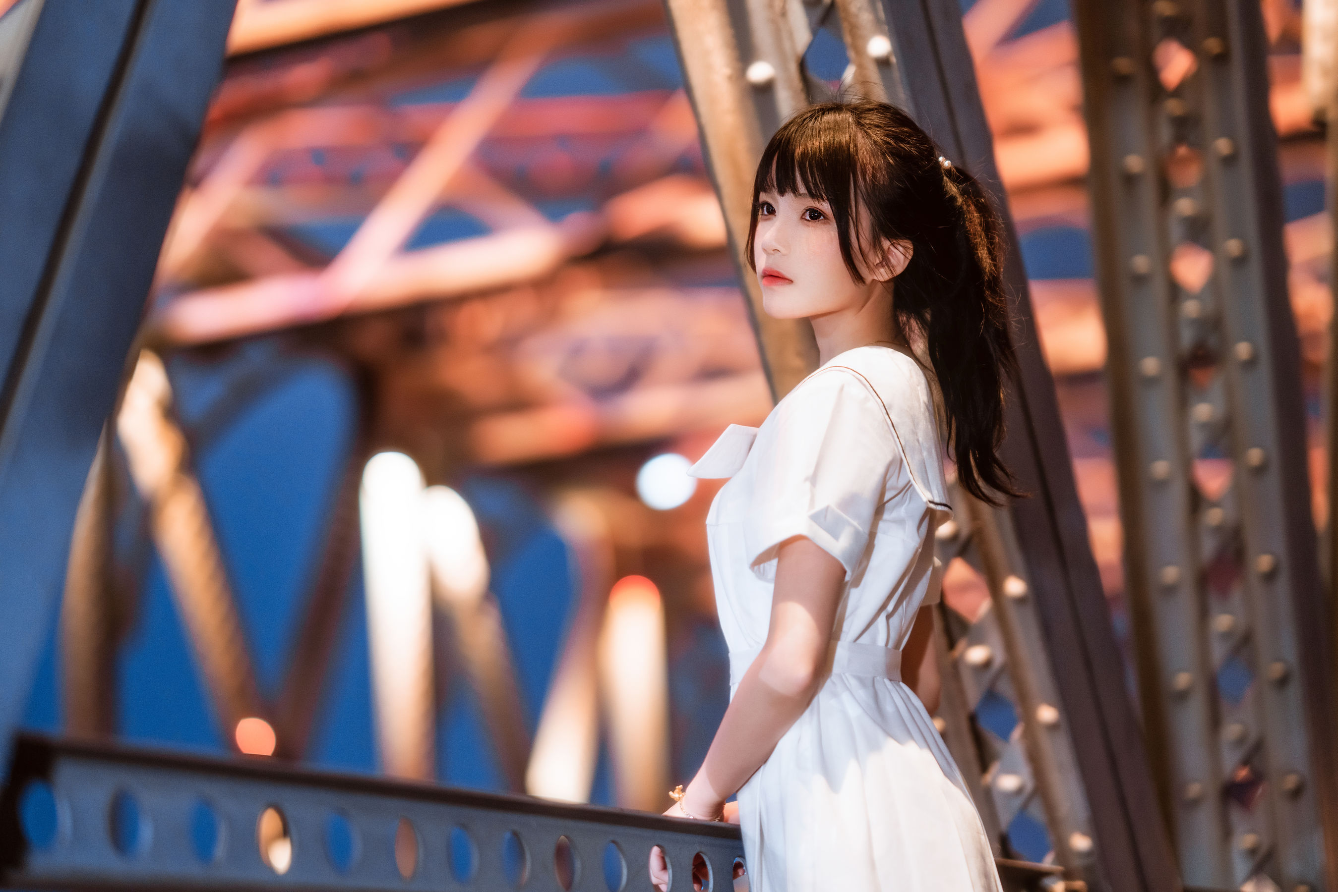 桜桃喵 – 离光 [12P]