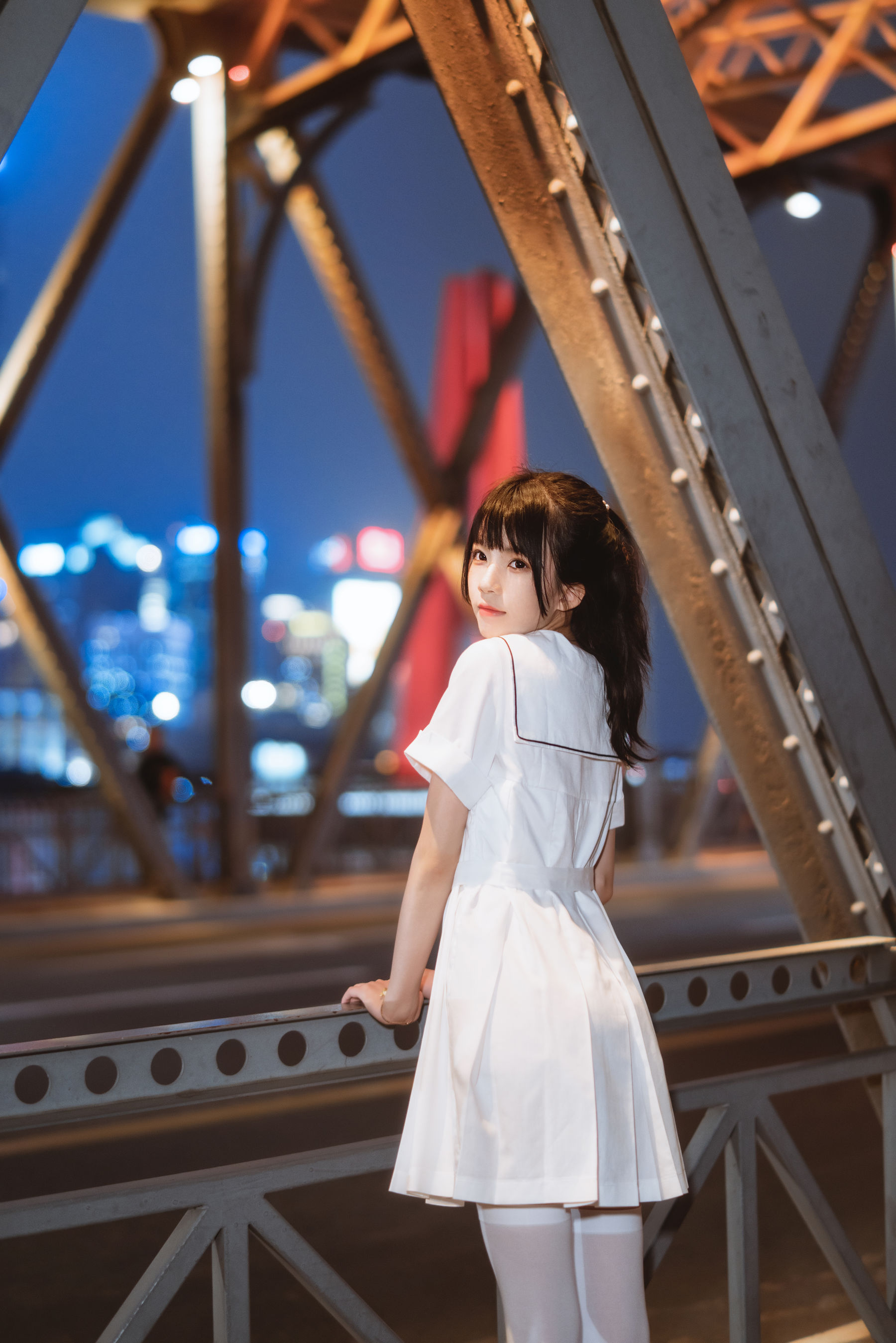 桜桃喵 – 离光 [12P]