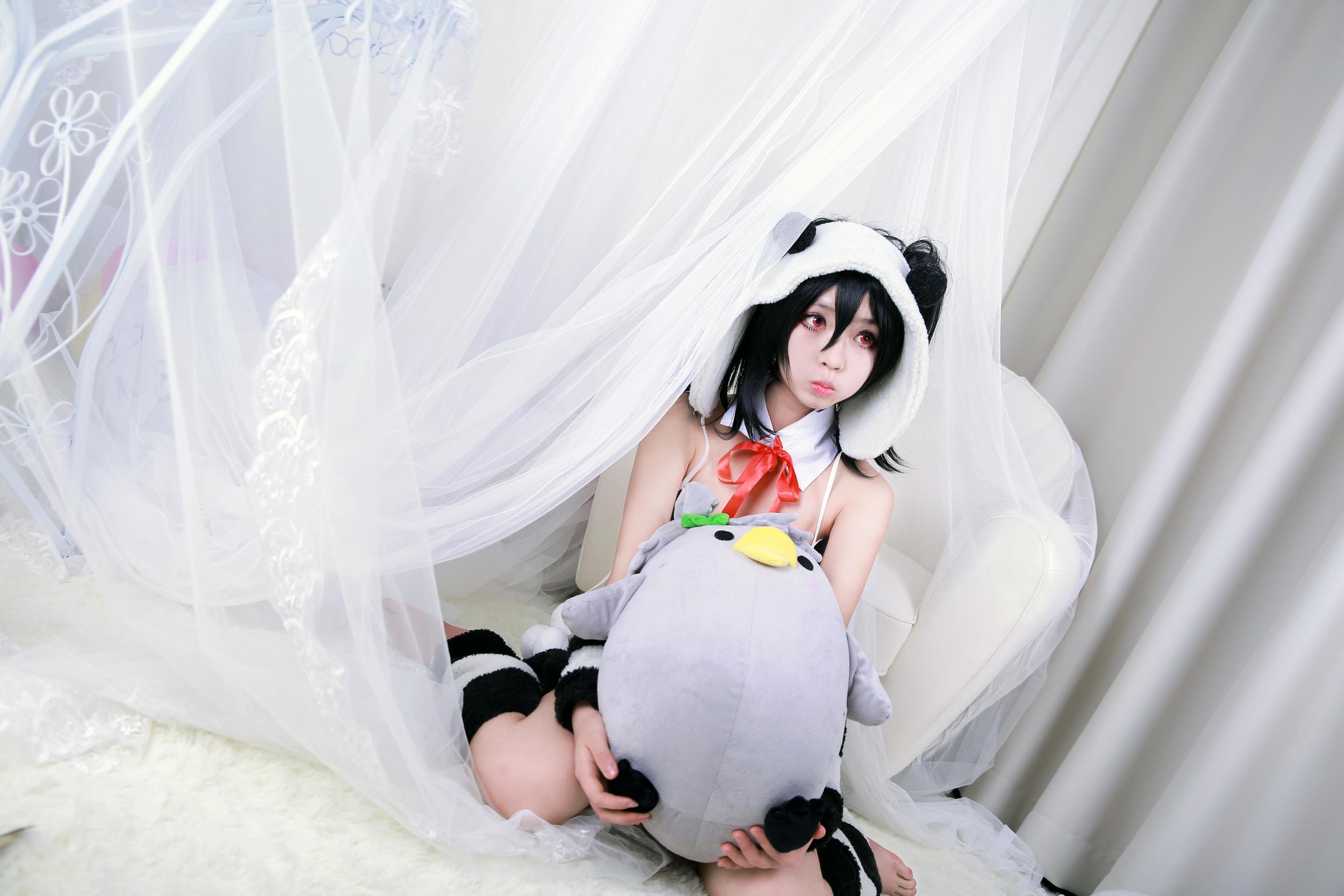 [Cosplay写真] 萌妹白易子教主 – LOVELIVE! [10P]