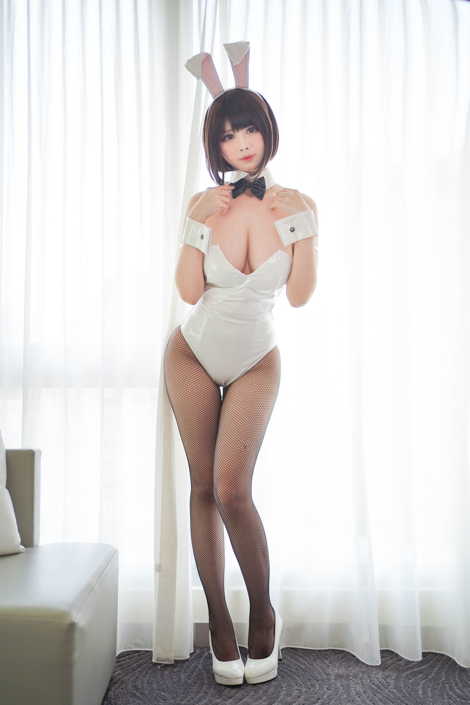[Cosplay写真] Coser萱-KaYa – 兔女郎 [13P]