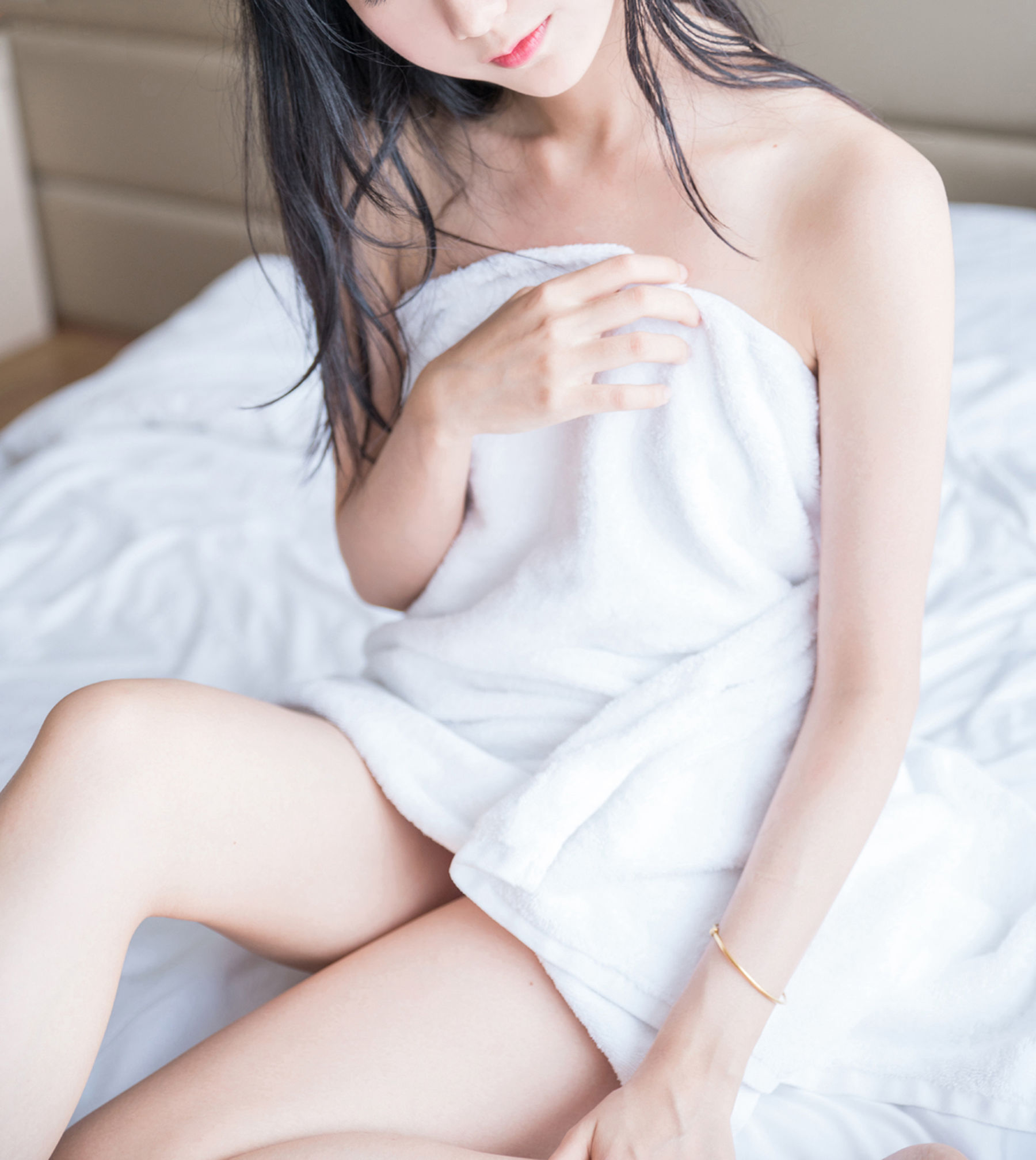 [萝莉COS] 木绵绵OwO – 出浴 [57P]