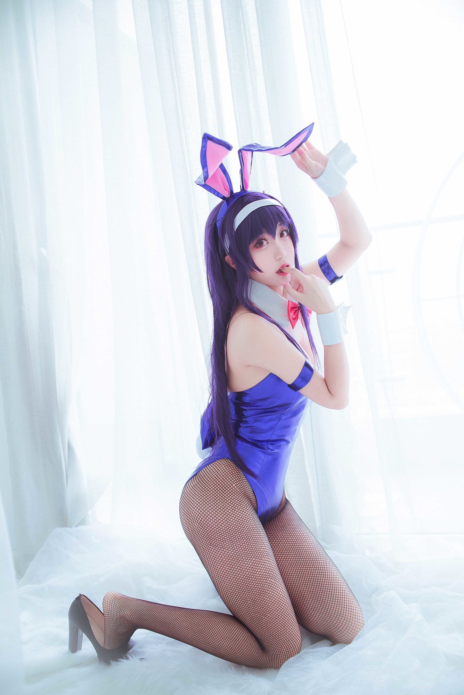 [Cosplay写真] 人气Coser黑川 – 学姐 [10P]