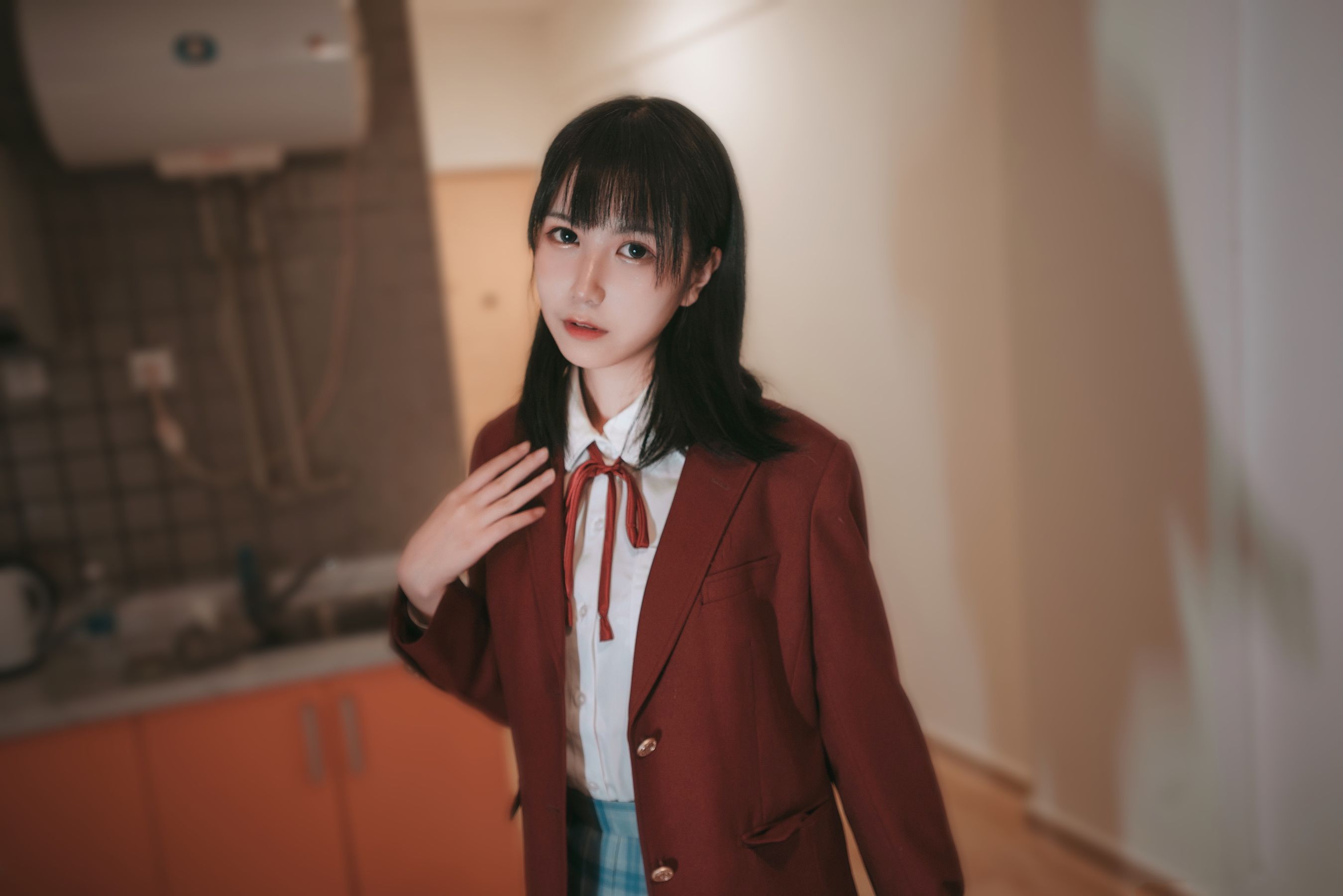 COSER美女逐月su 女儿的朋友 [14P]