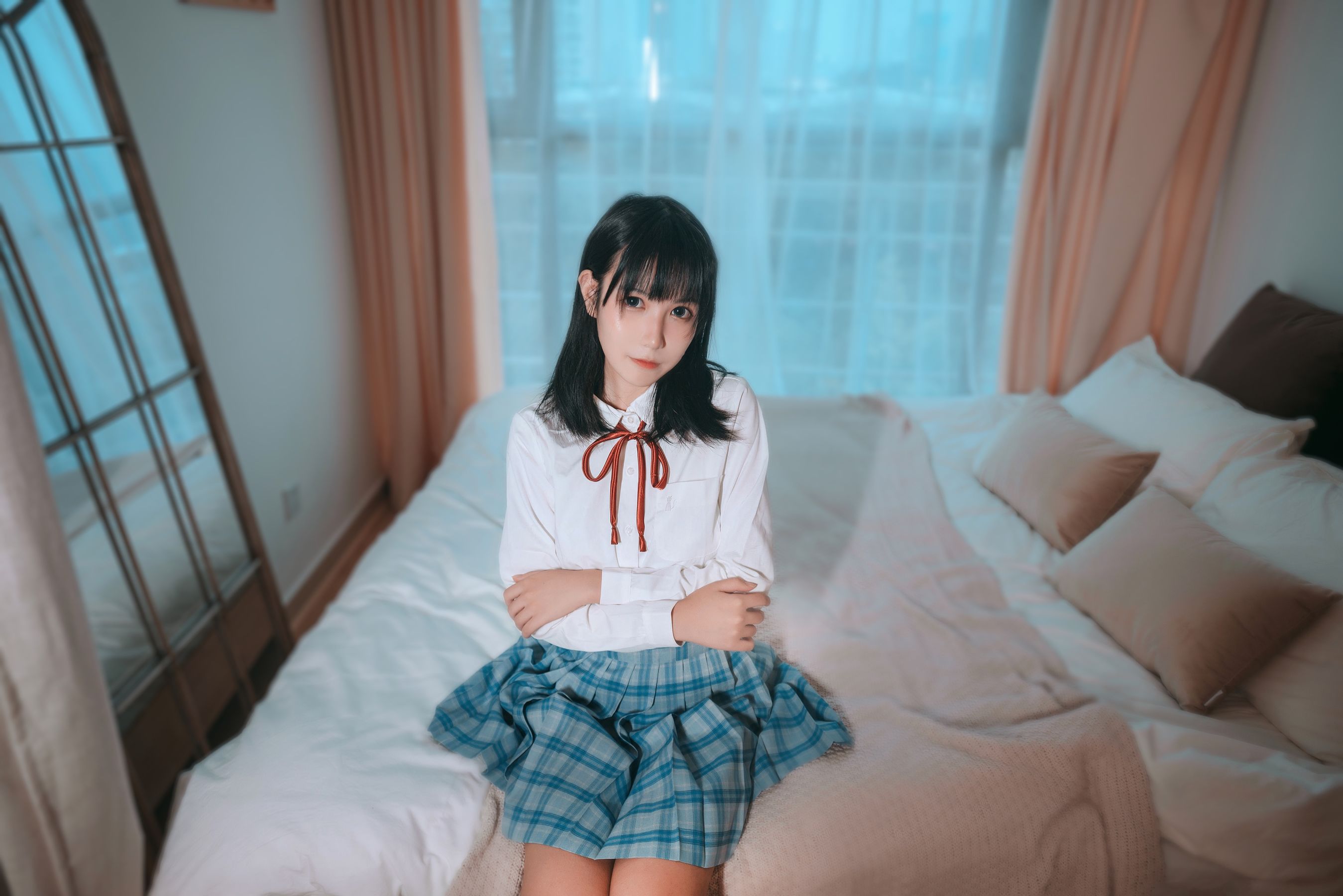 COSER美女逐月su 女儿的朋友 [14P]