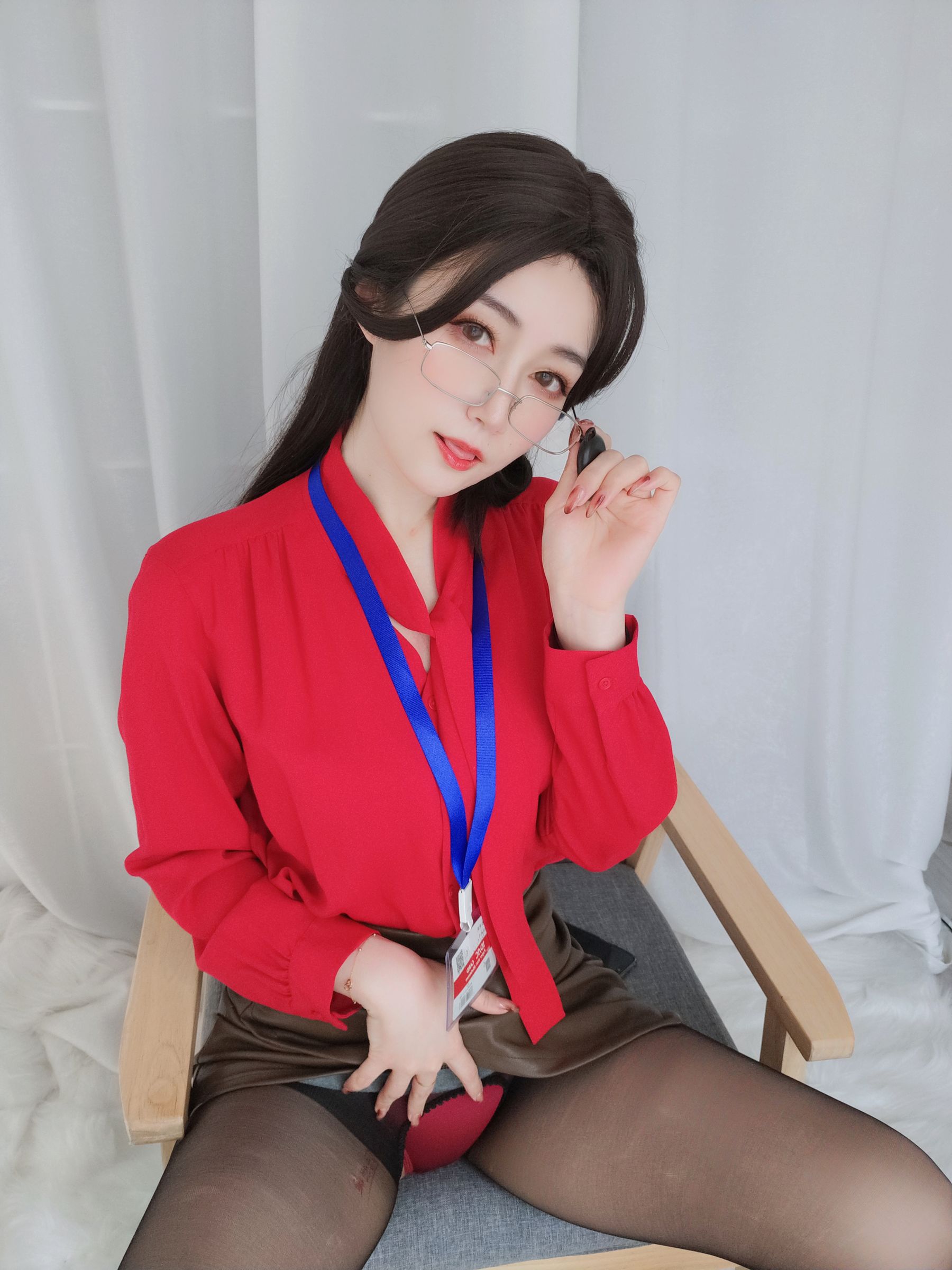 Coser小姐姐白银 – 新上任上司 [43P]
