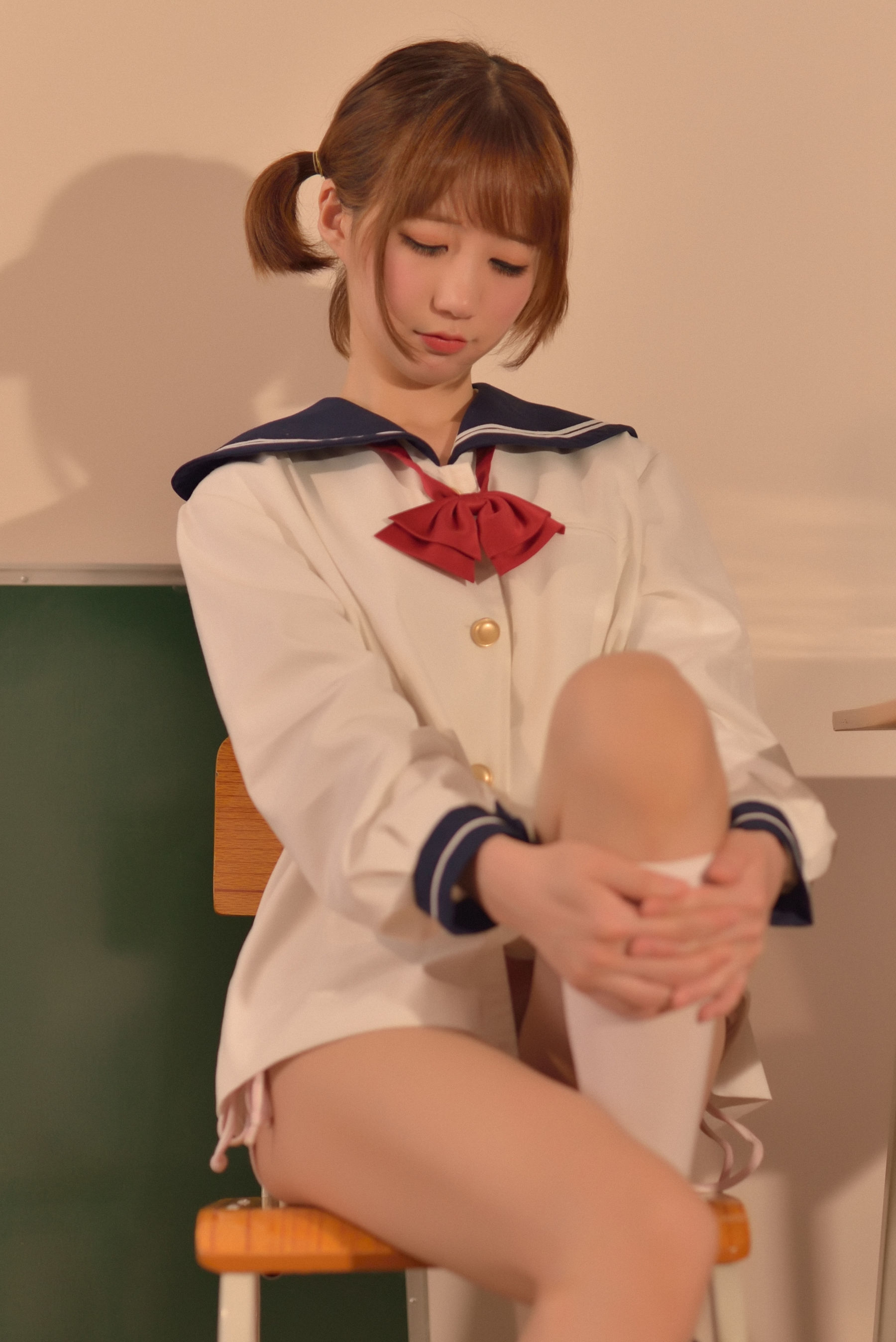 [萝莉COS] NAGISA魔物喵 VOL.08 生理课 [75P]