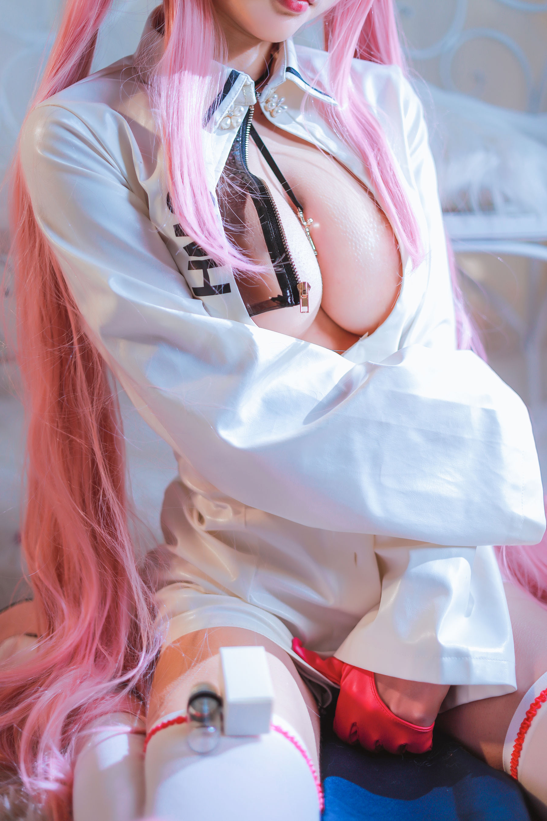 清水由乃 – 英仙座护士服 [52P]