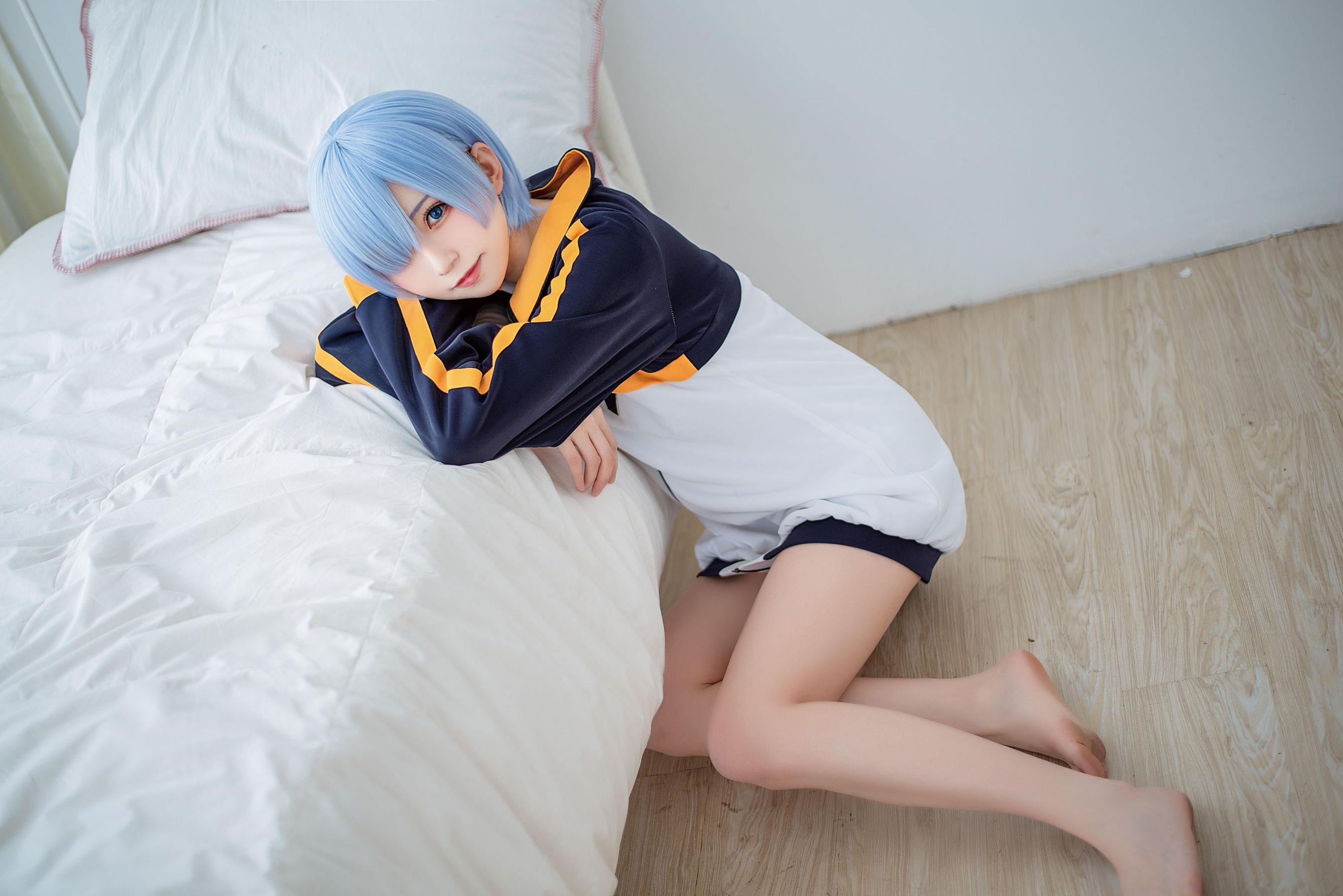 动漫博主Kitaro_绮太郎 – 蕾姆运动服 [18P]