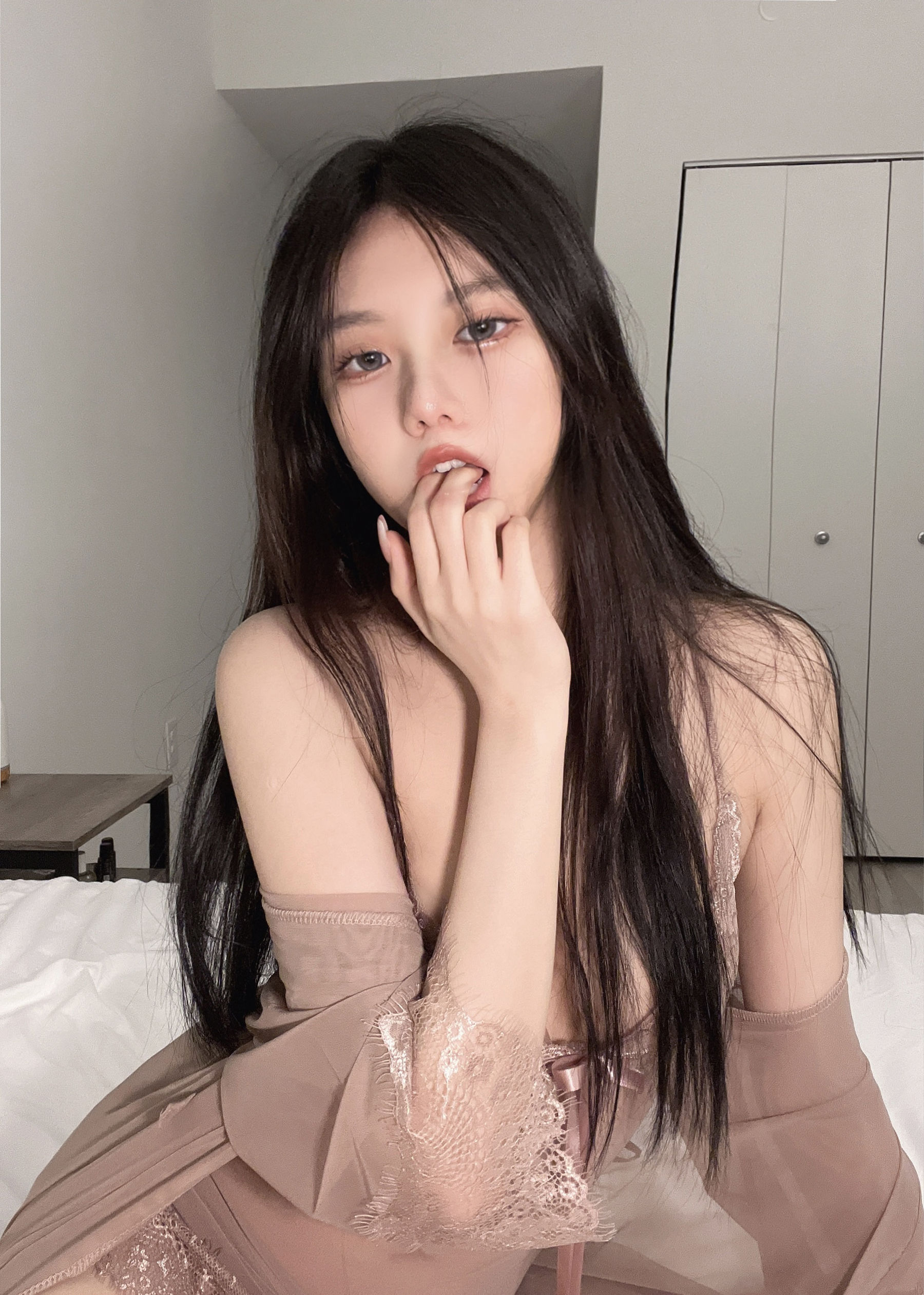 动漫博主果咩酱w – 入夜 [45P]