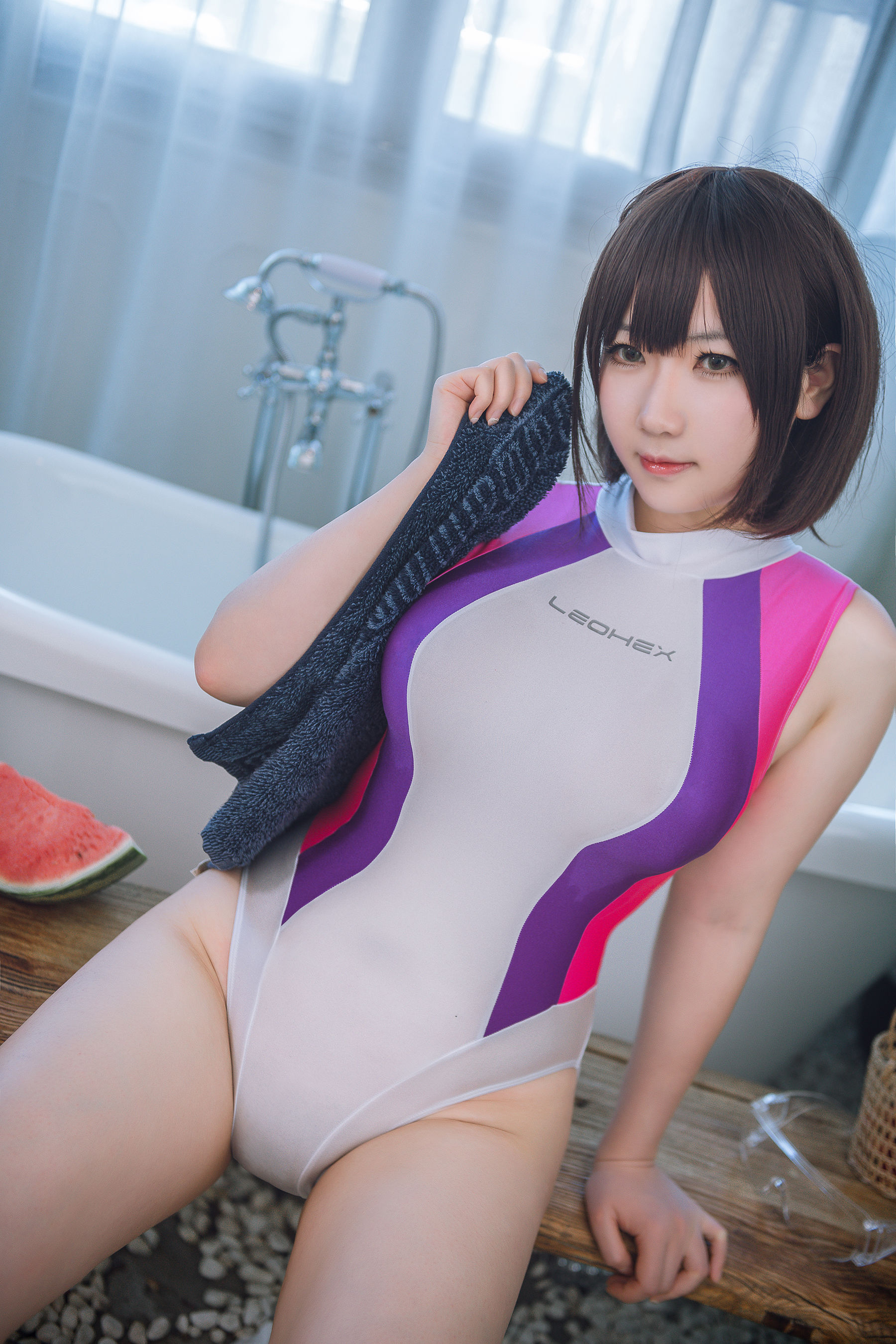 微肉感萌妹是本末末 – 竞泳水着 [31P]
