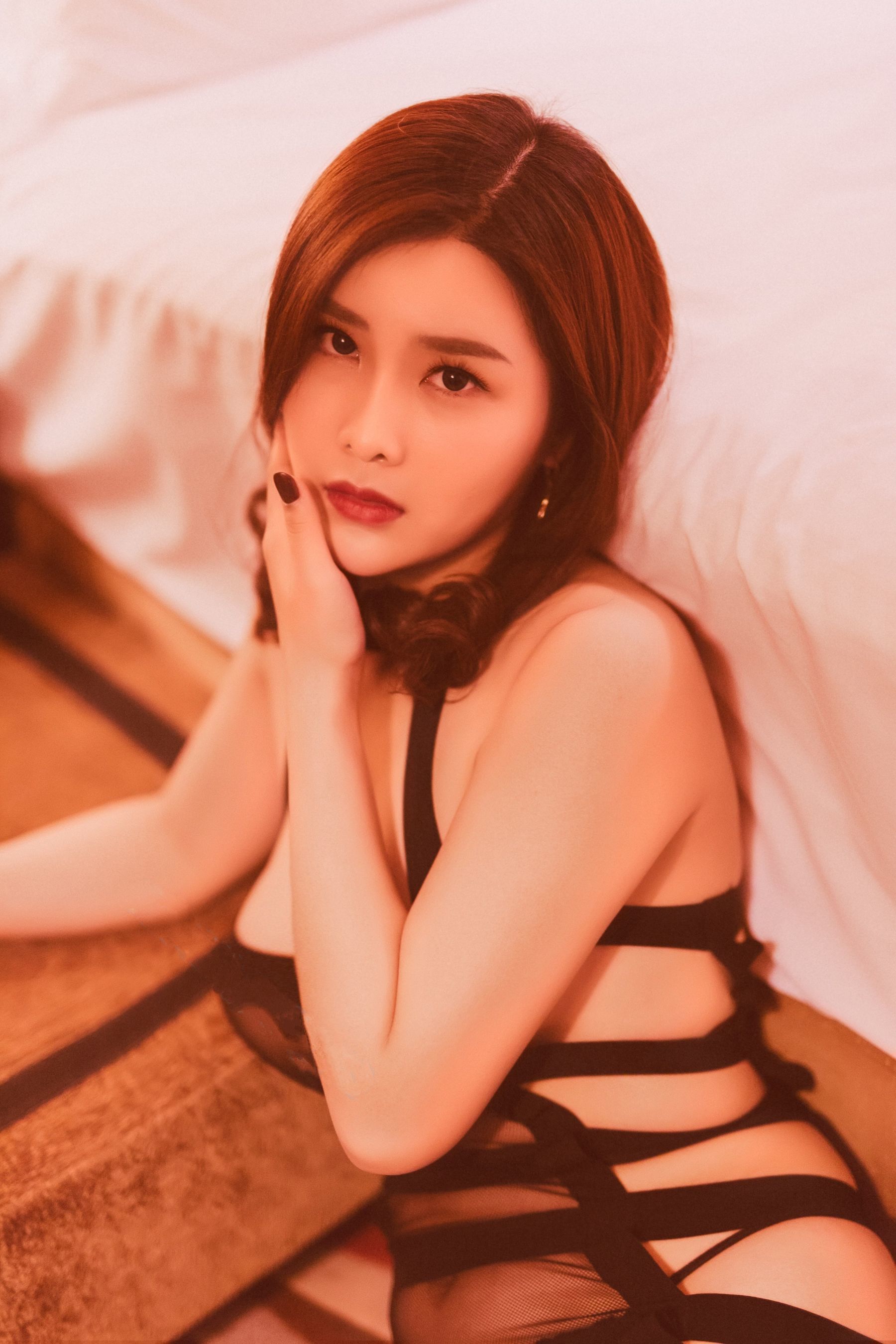 闫盼盼 黑带束缚 [35P]
