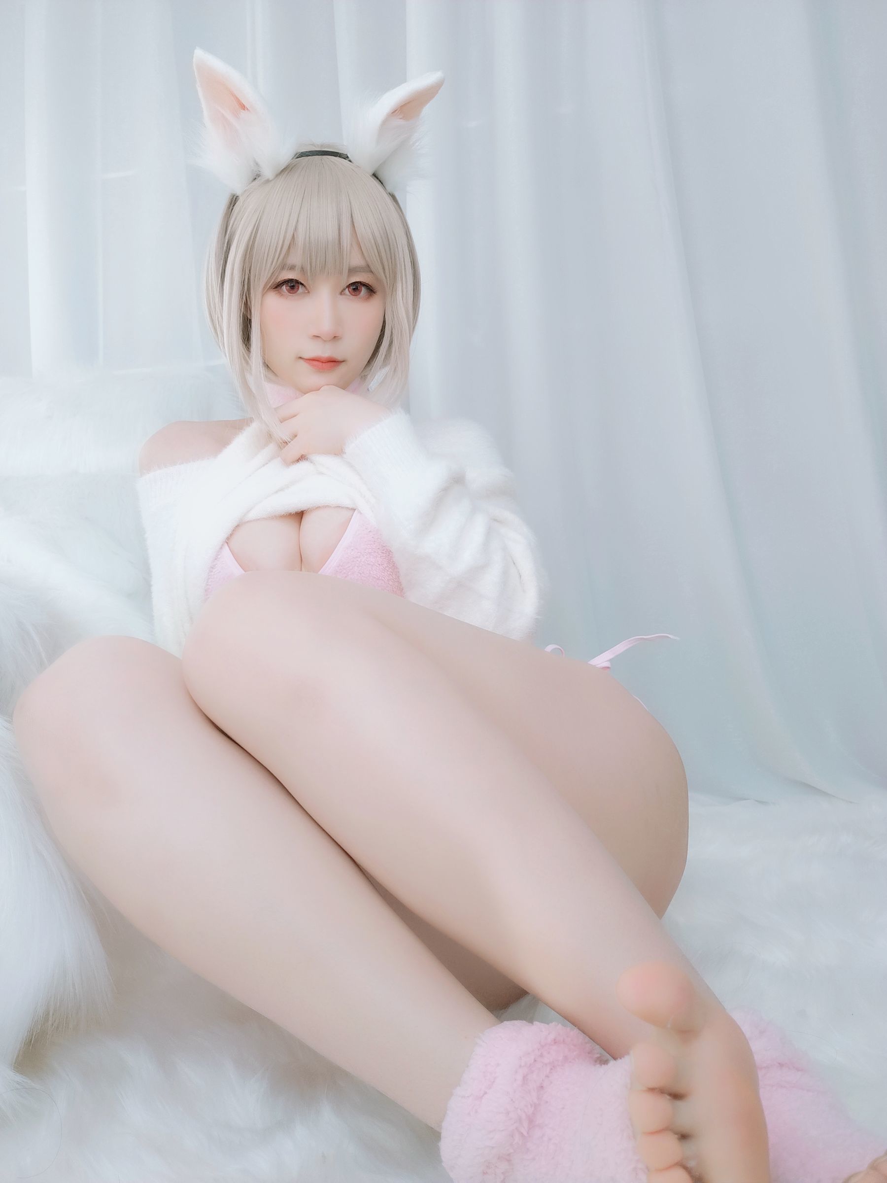 Coser小姐姐白银 小白兔 [105P]