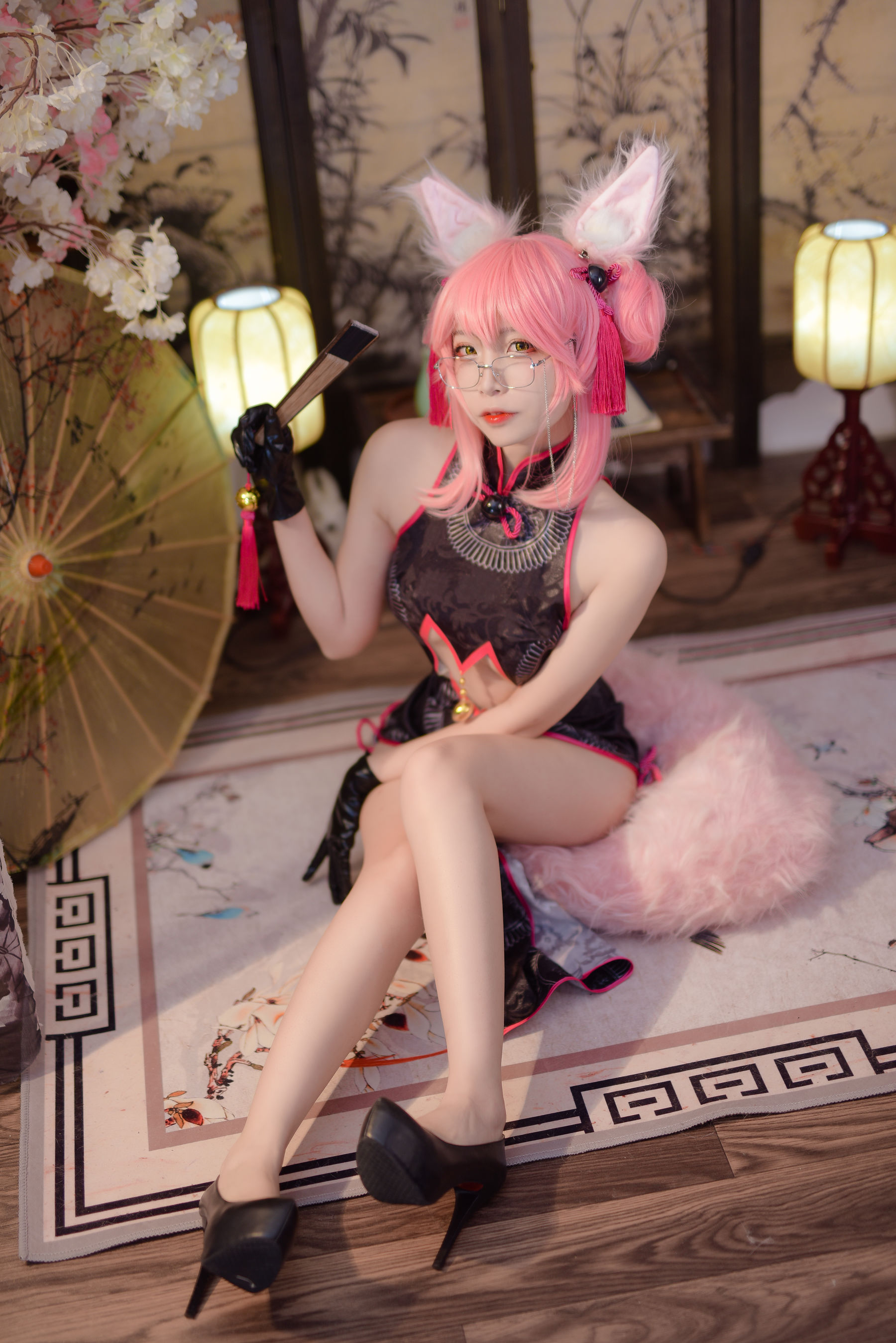 人气Coser二佐Nisa Fate旗袍狐 [28P]