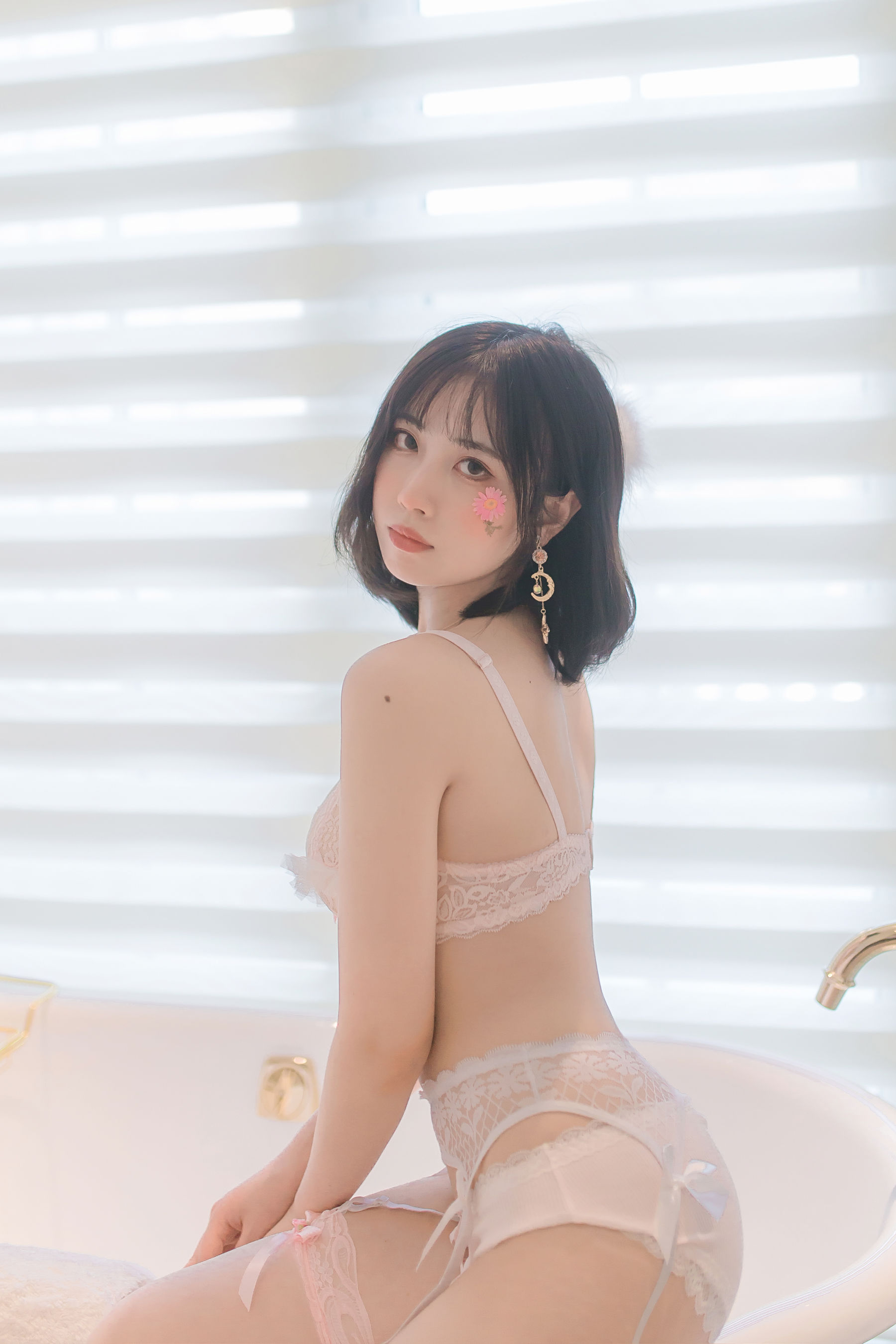 次元少女念雪ww – 粉色系套装 [30P]
