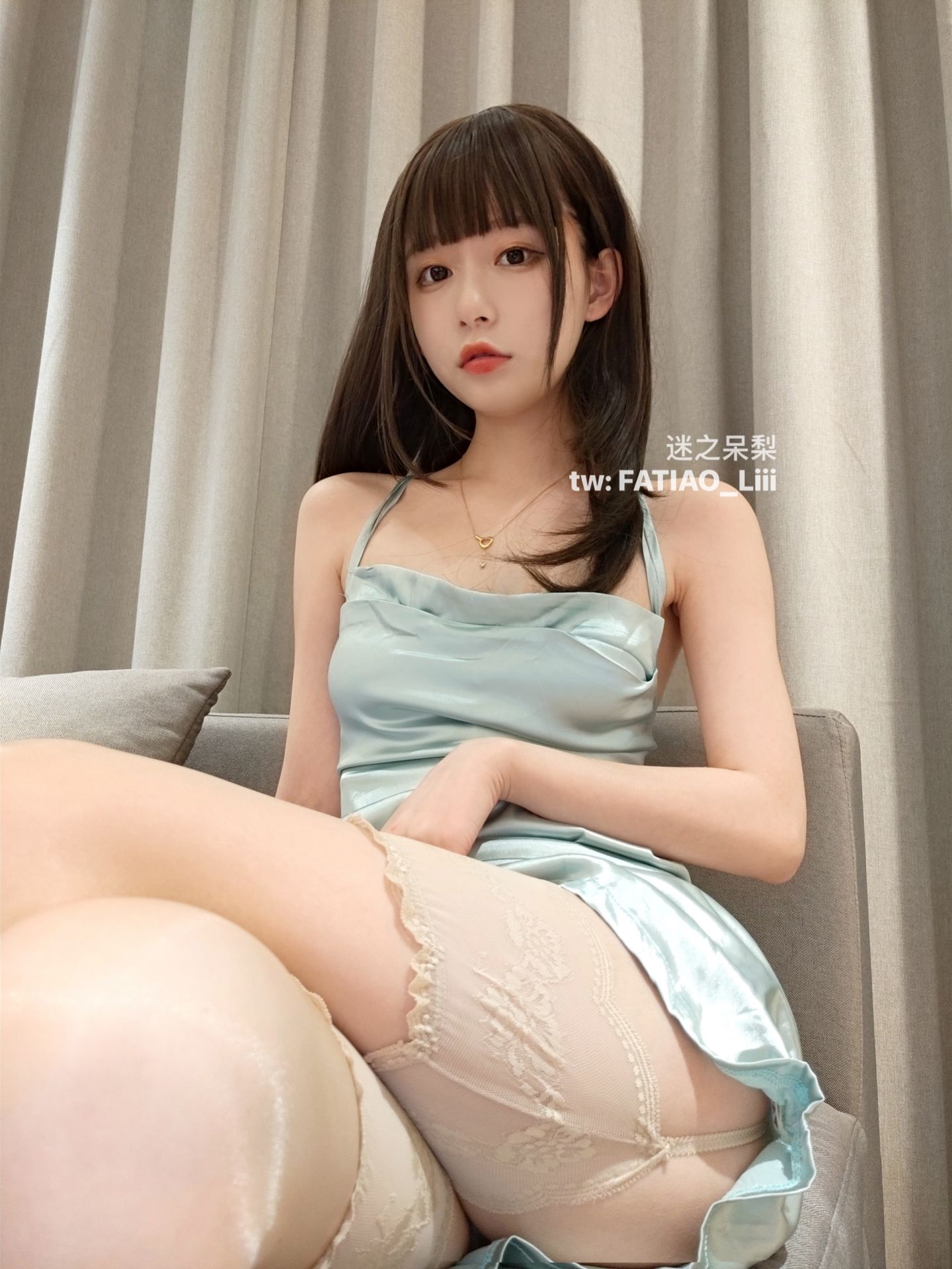 [fantia] 迷之呆梨(发条少女) – 私を見つめて [26P]