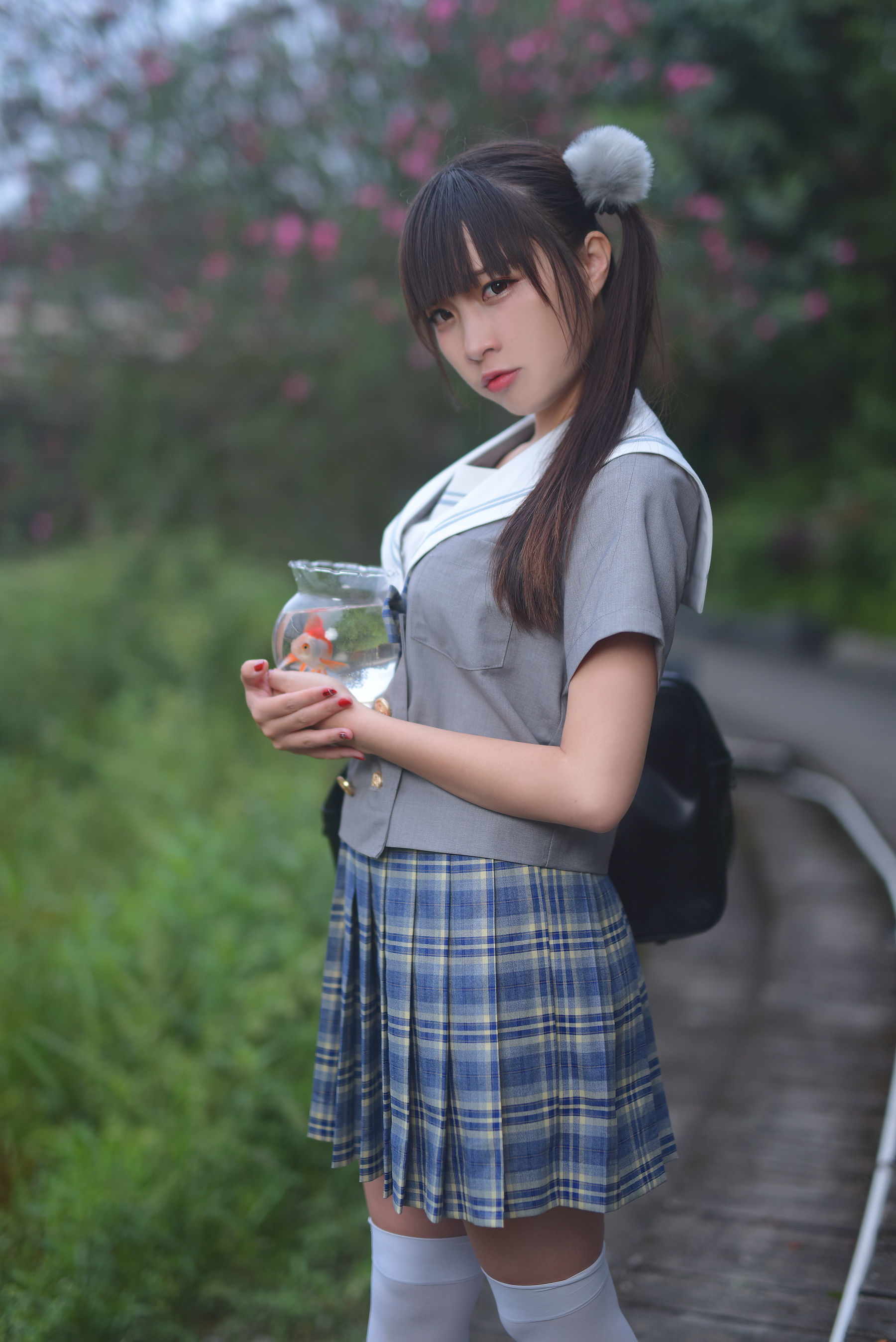 人气Coser二佐Nisa – JK水手服 [19P]