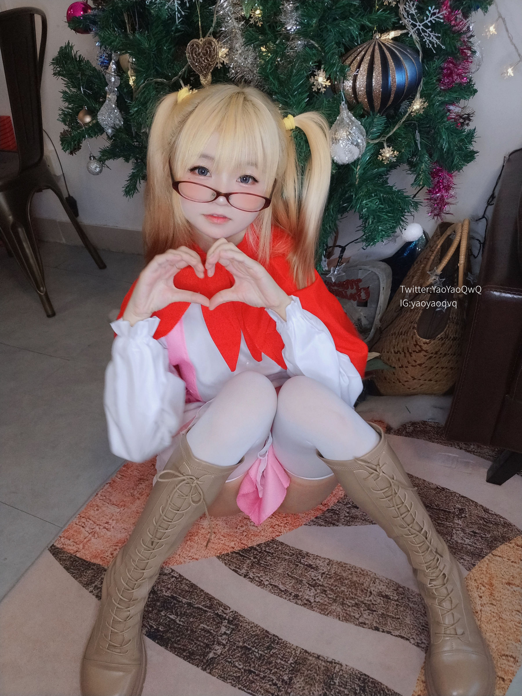 萌妹子Coser摇摇乐yoyo fantia 12月会员合集 女仆系列 [66P]