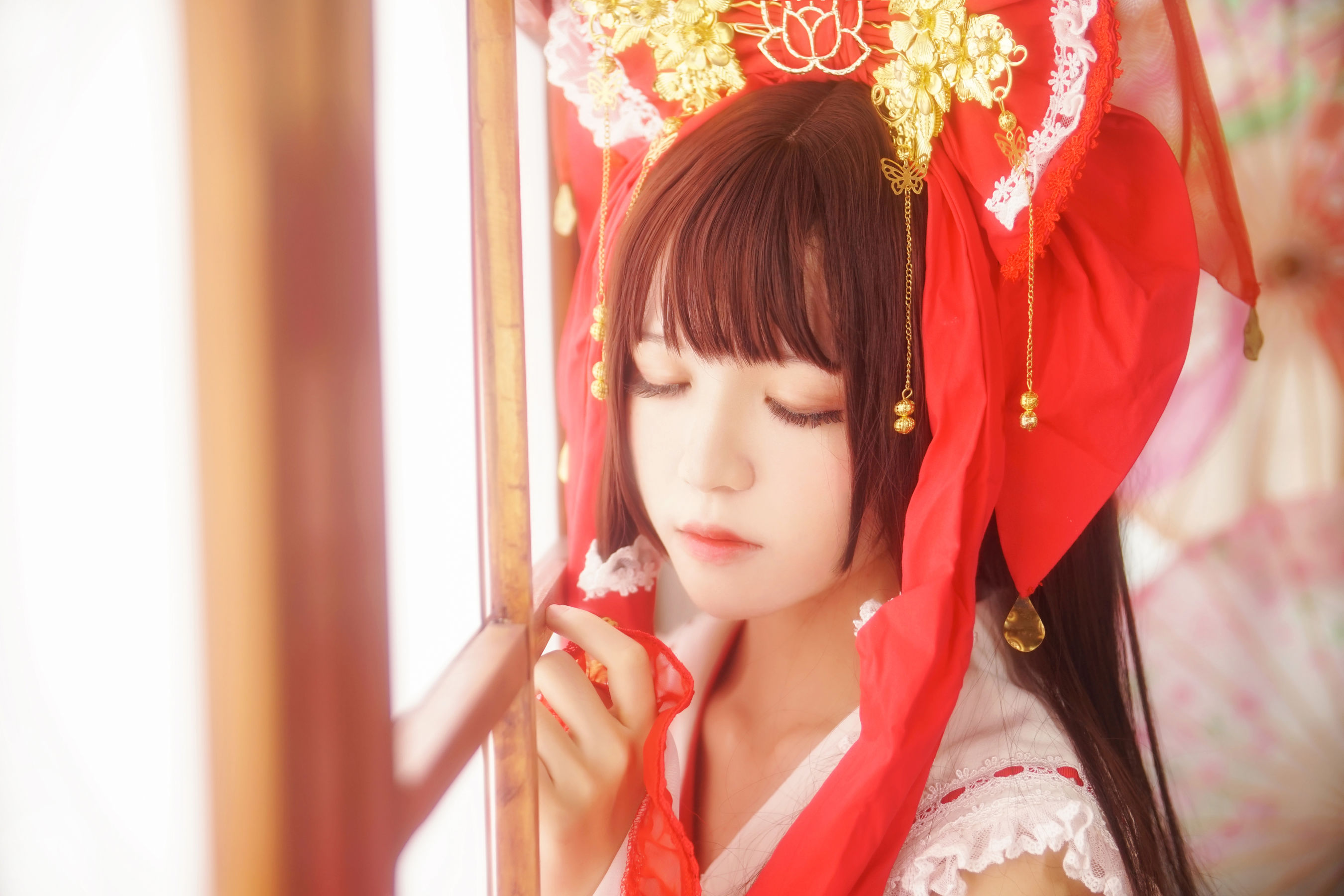 [萝莉COS] 桜桃喵《灵梦 新年快乐》 [45P]
