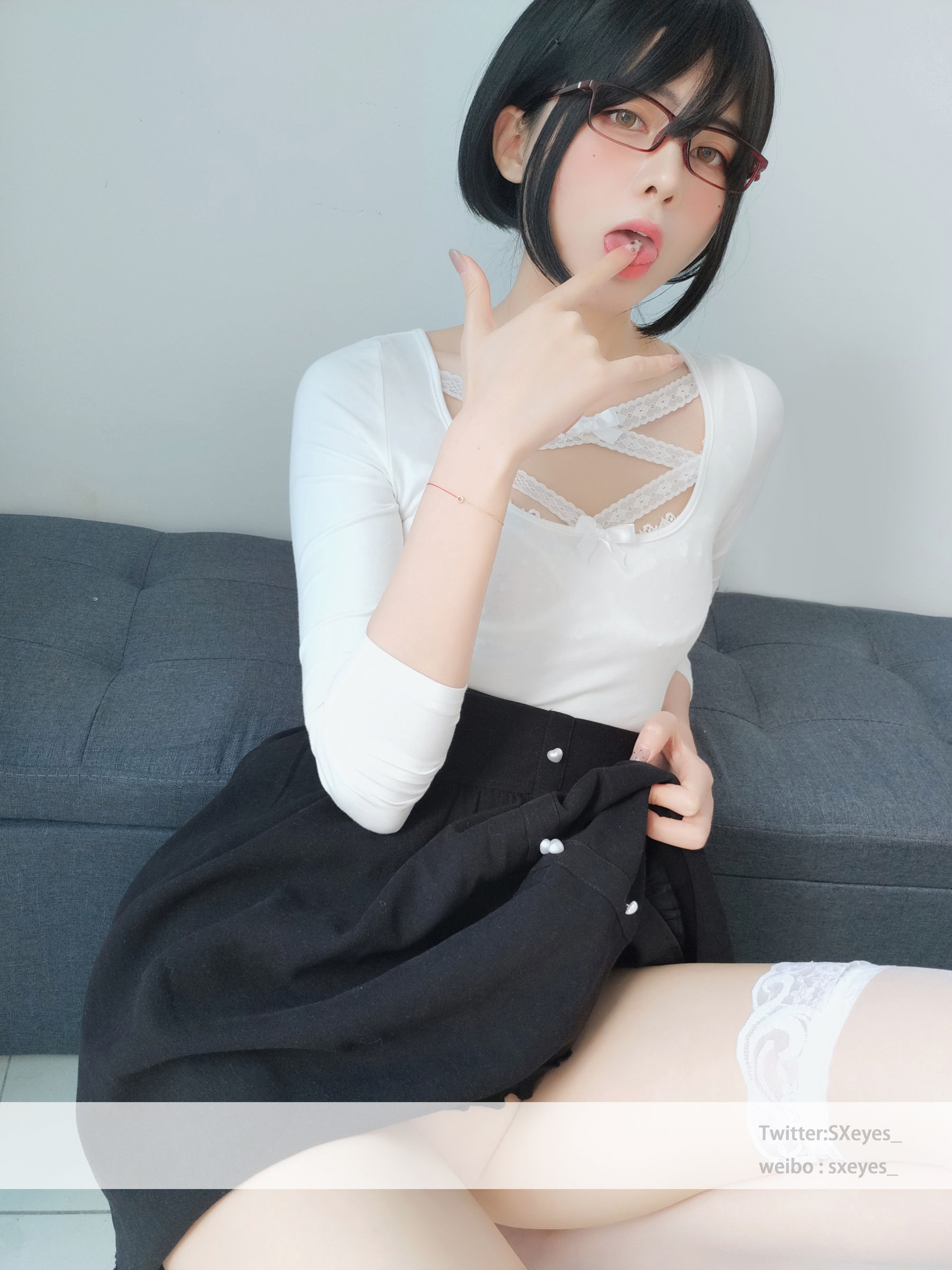 萌妹子眼酱大魔王w 白蕾丝姐姐 [27P]
