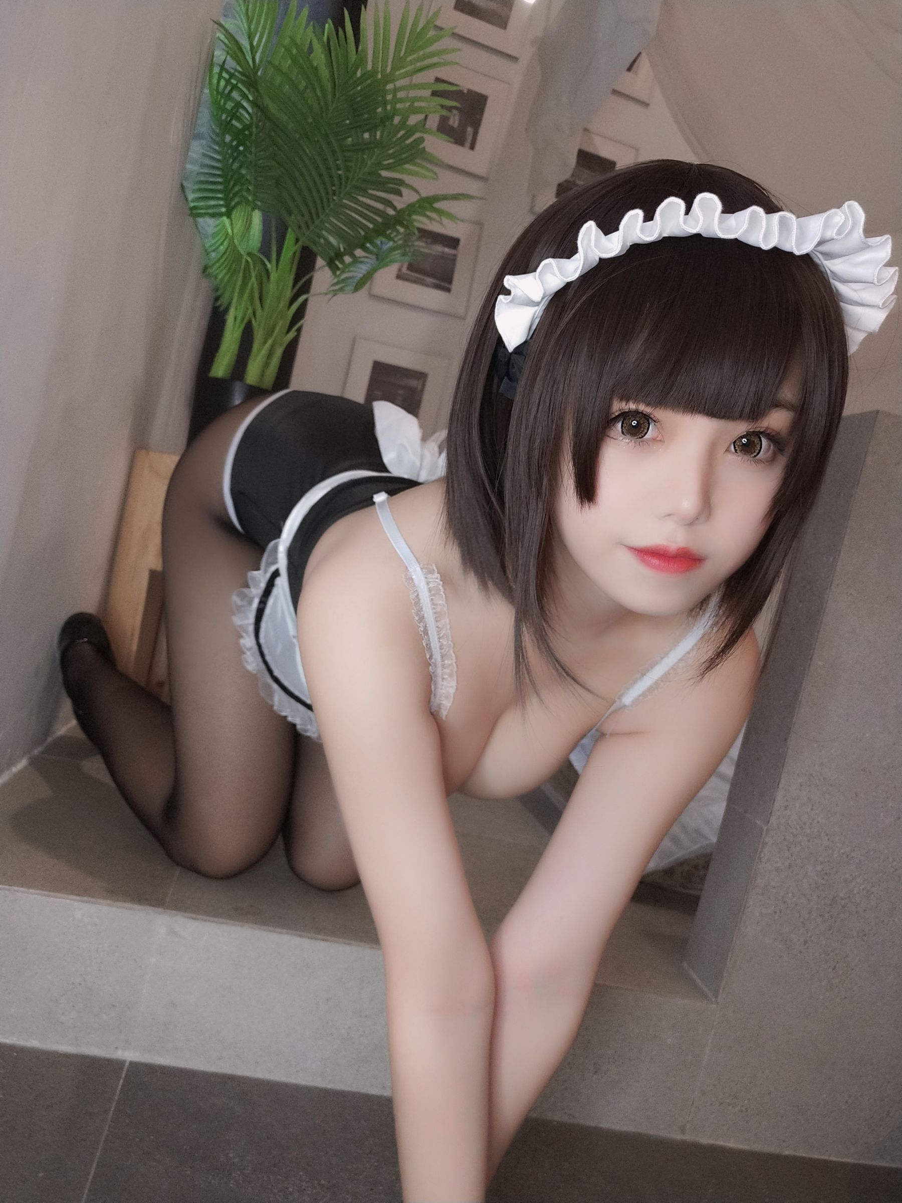 萌系小姐姐蜜汁猫裘 – 女仆 [42P]