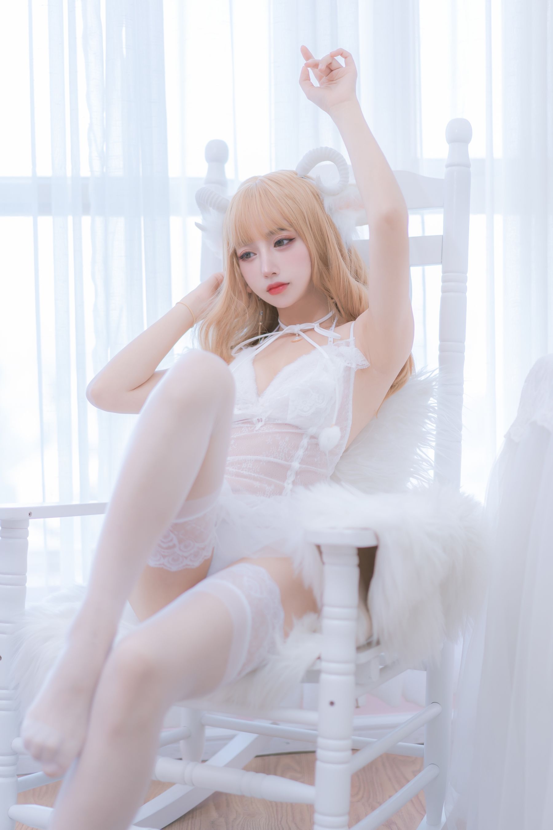斗鱼米线线sama – 小羊咩生日限定 [69P]