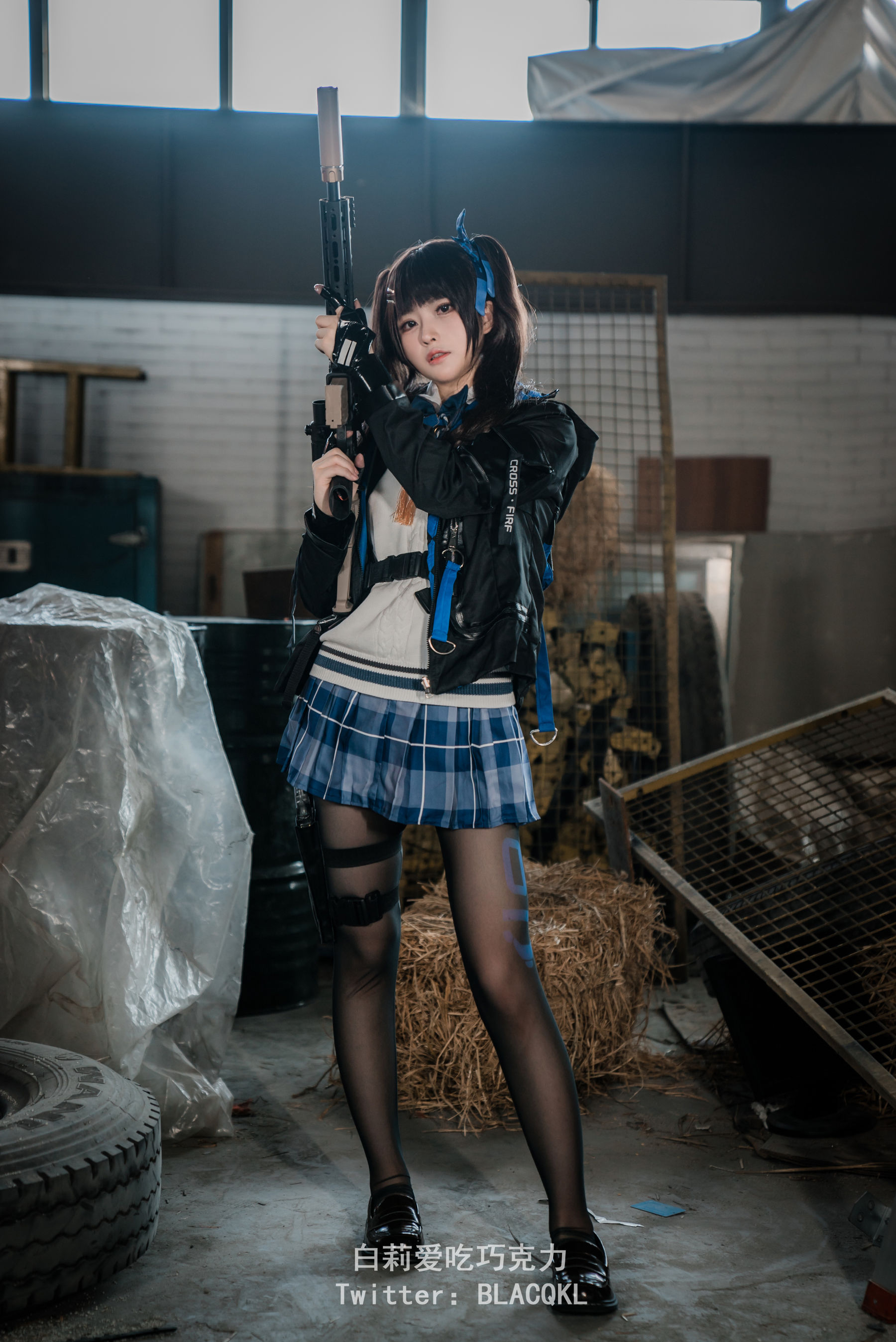 白莉爱吃巧克力 – 关小雨 [29P]