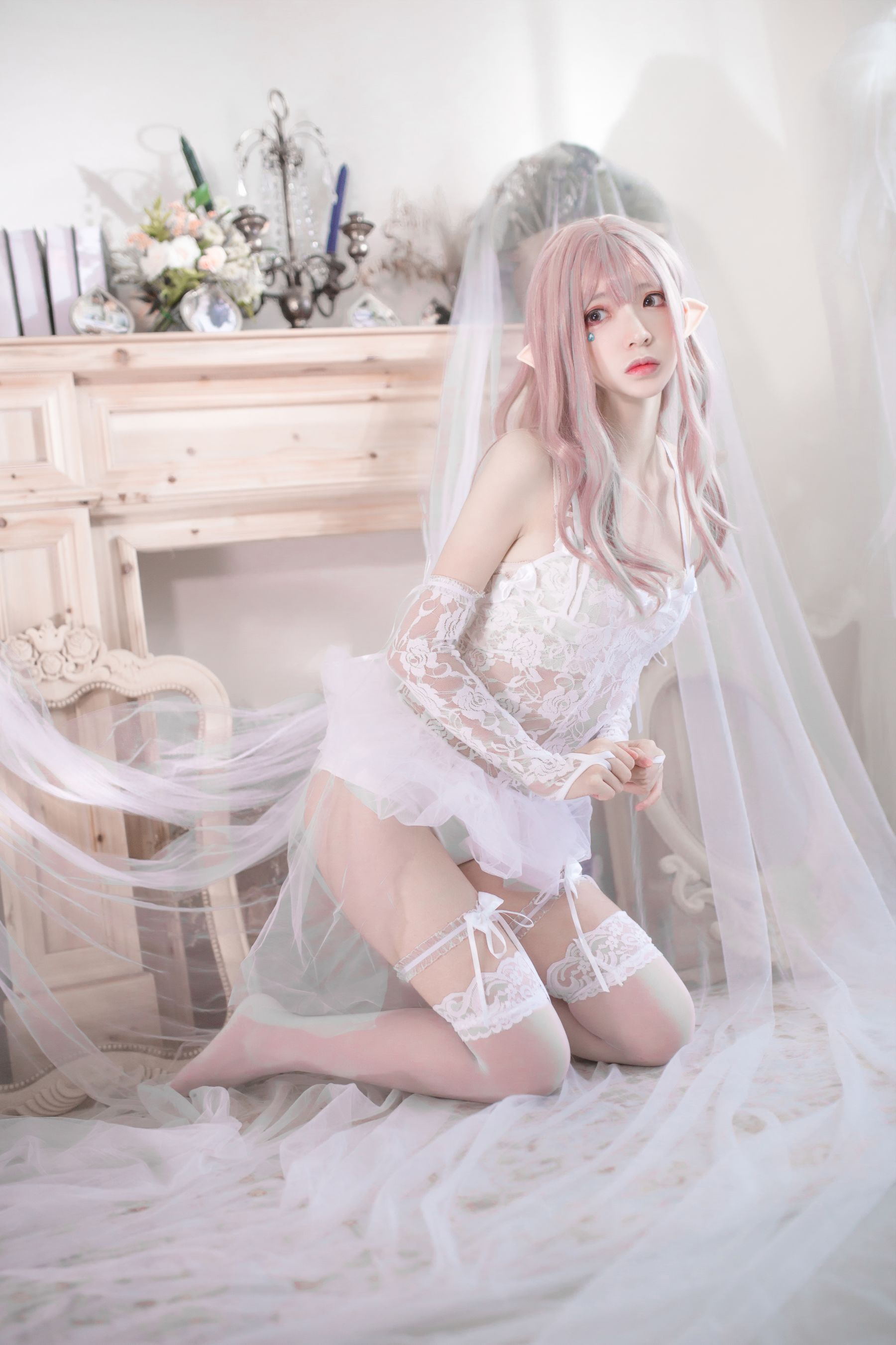 [Cosplay写真] 疯猫ss – 纯白精灵 [29P]