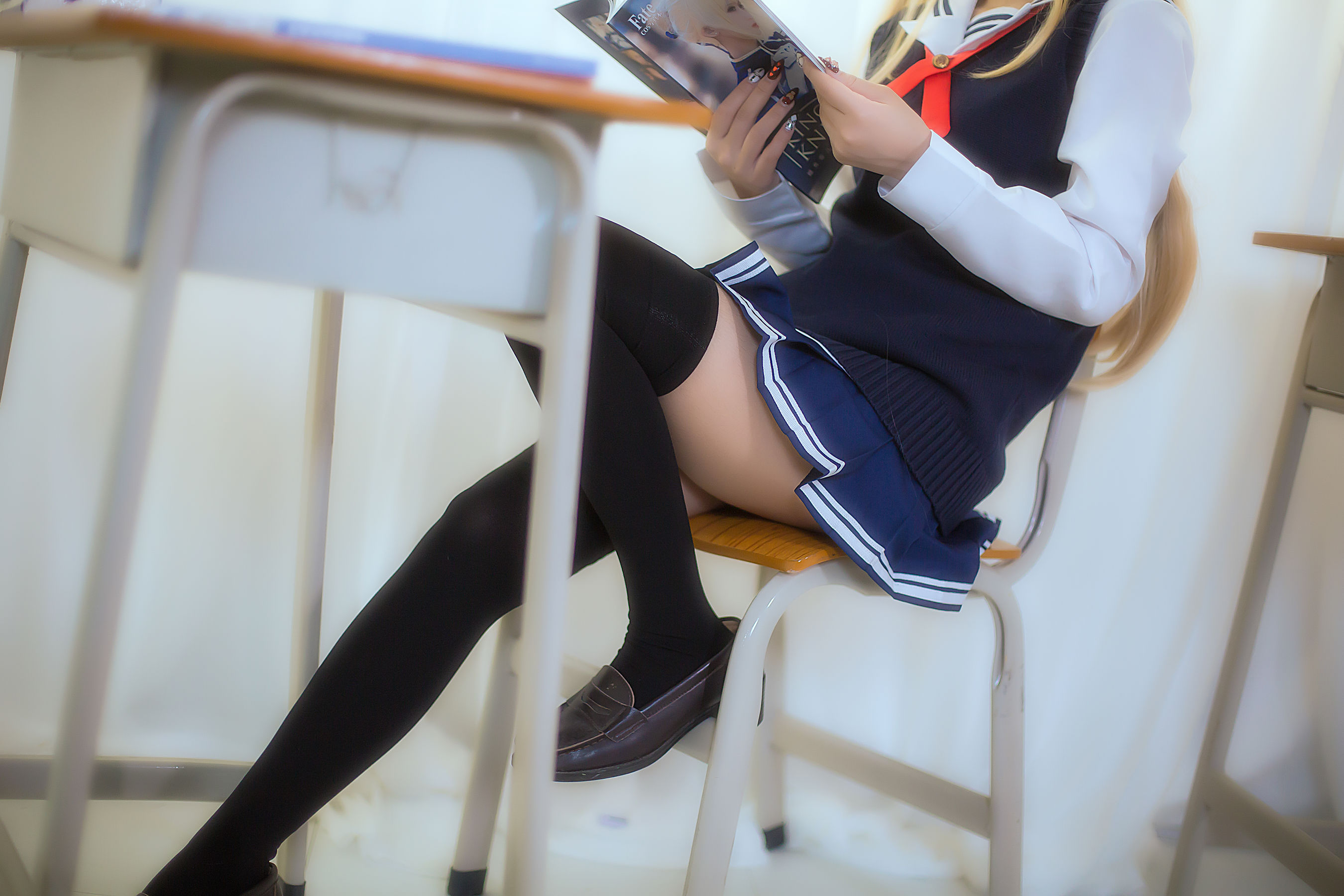 白嫩美少女鬼畜瑶 校服 [15P]