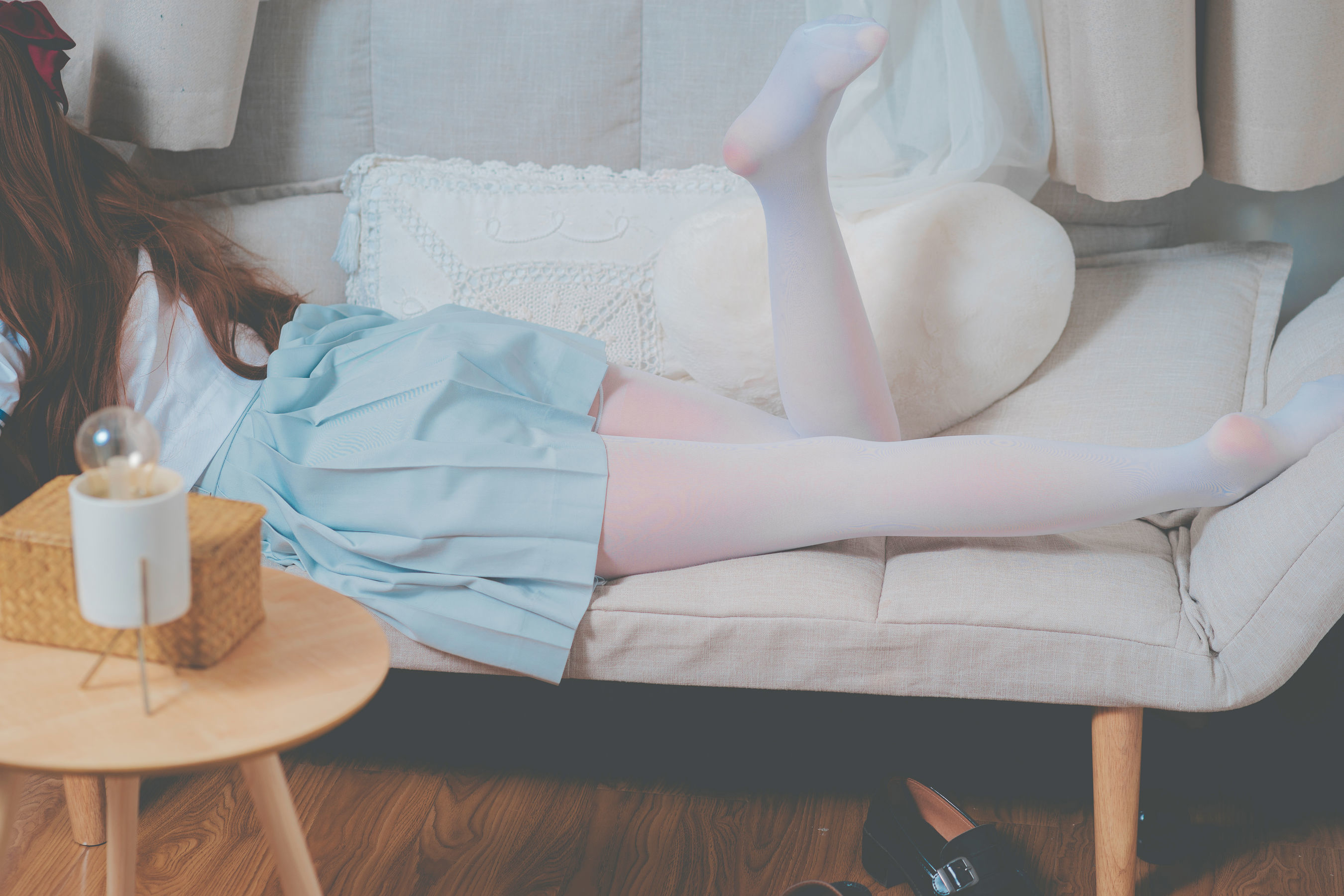 [萝莉COS] 面饼仙儿 – JK秀 [16P]