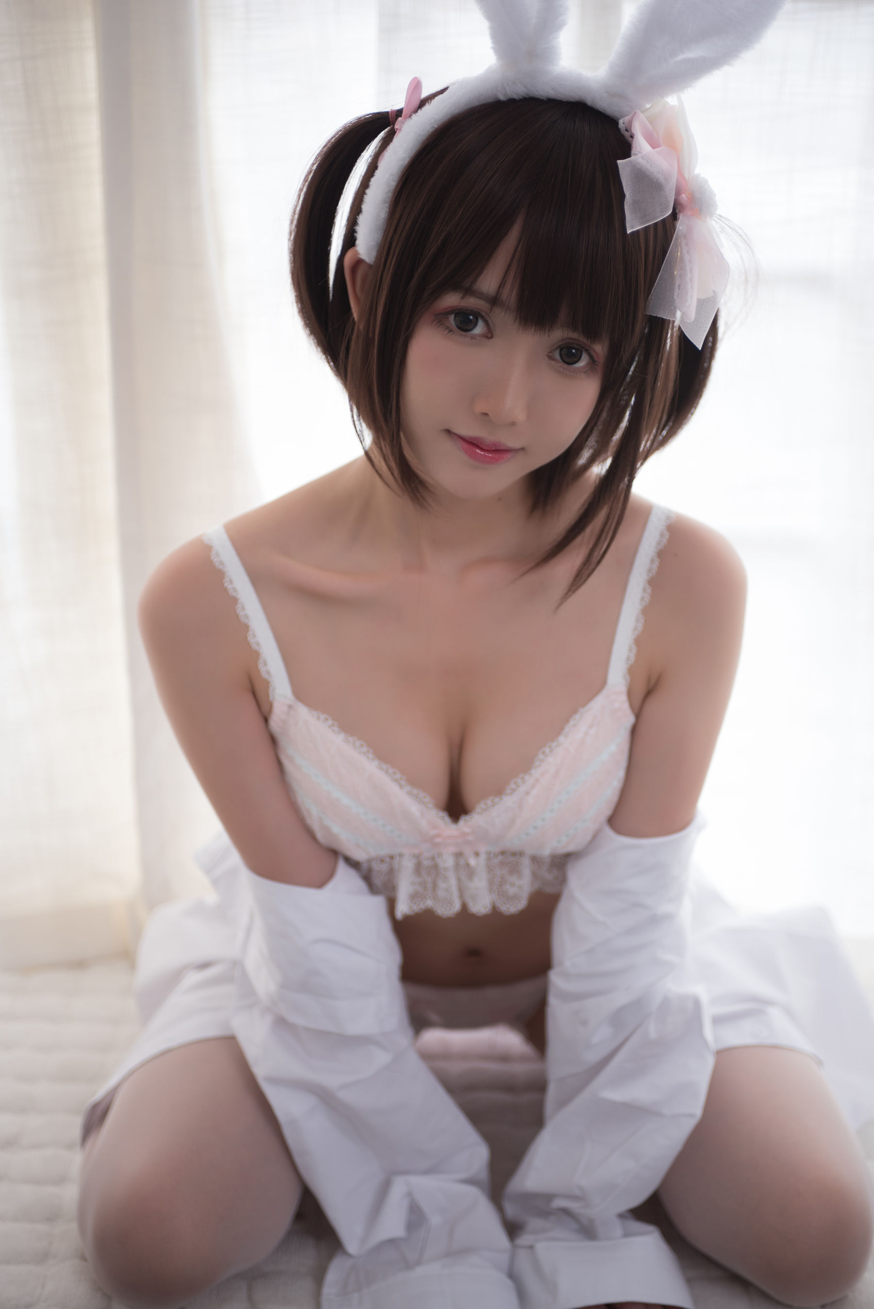 [萝莉COS] 鳗鱼霏儿 – 兽耳 白色蕾丝情趣 [17P]