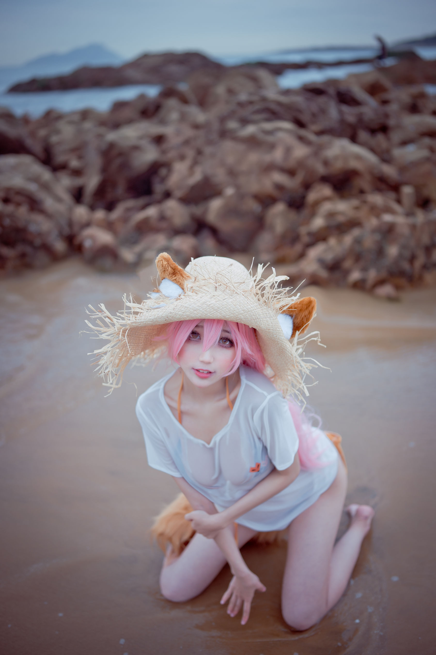 周叽是可爱兔兔 – 小玉泳装 [23P]